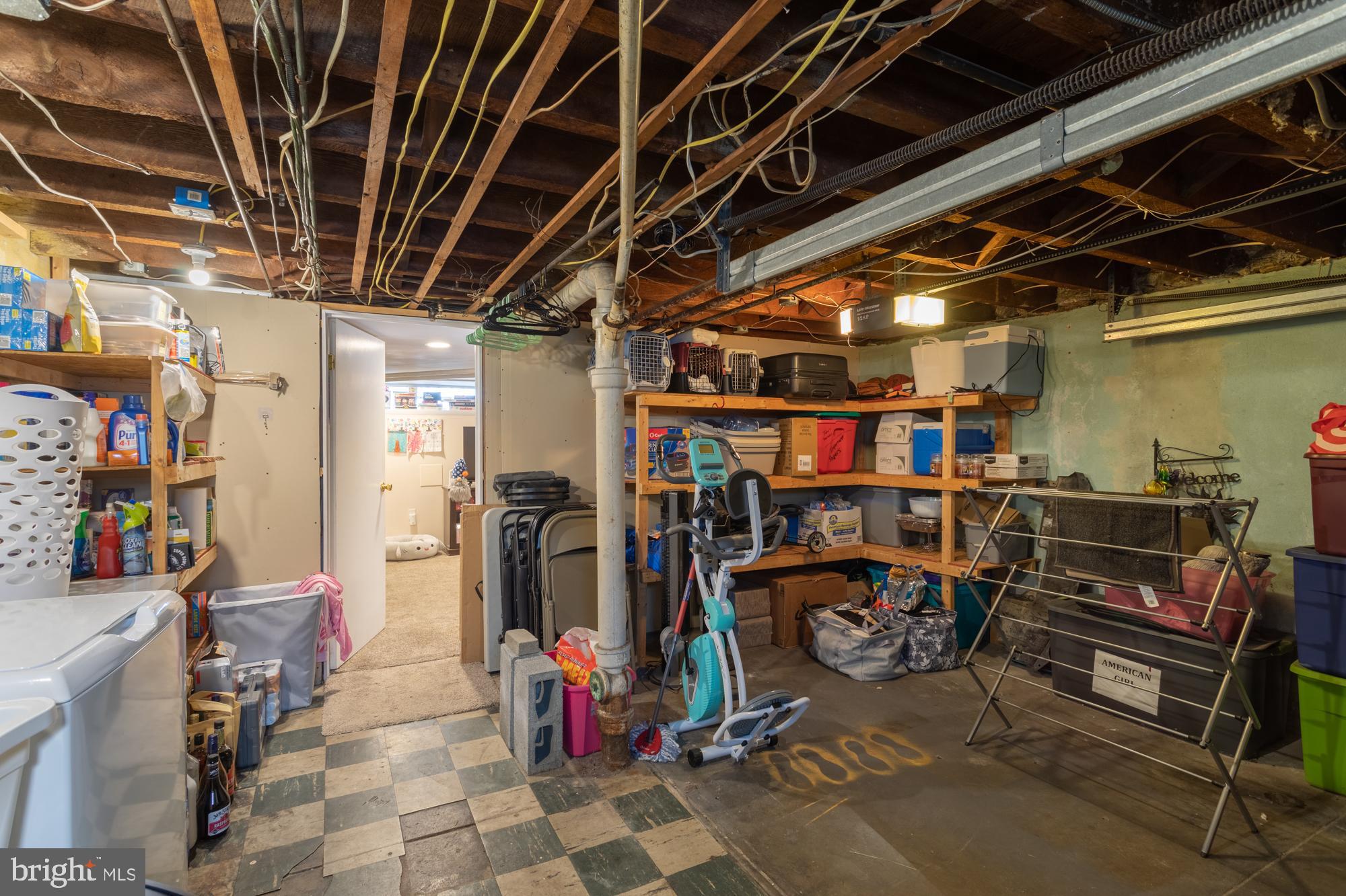 MAYFAIR - Residential