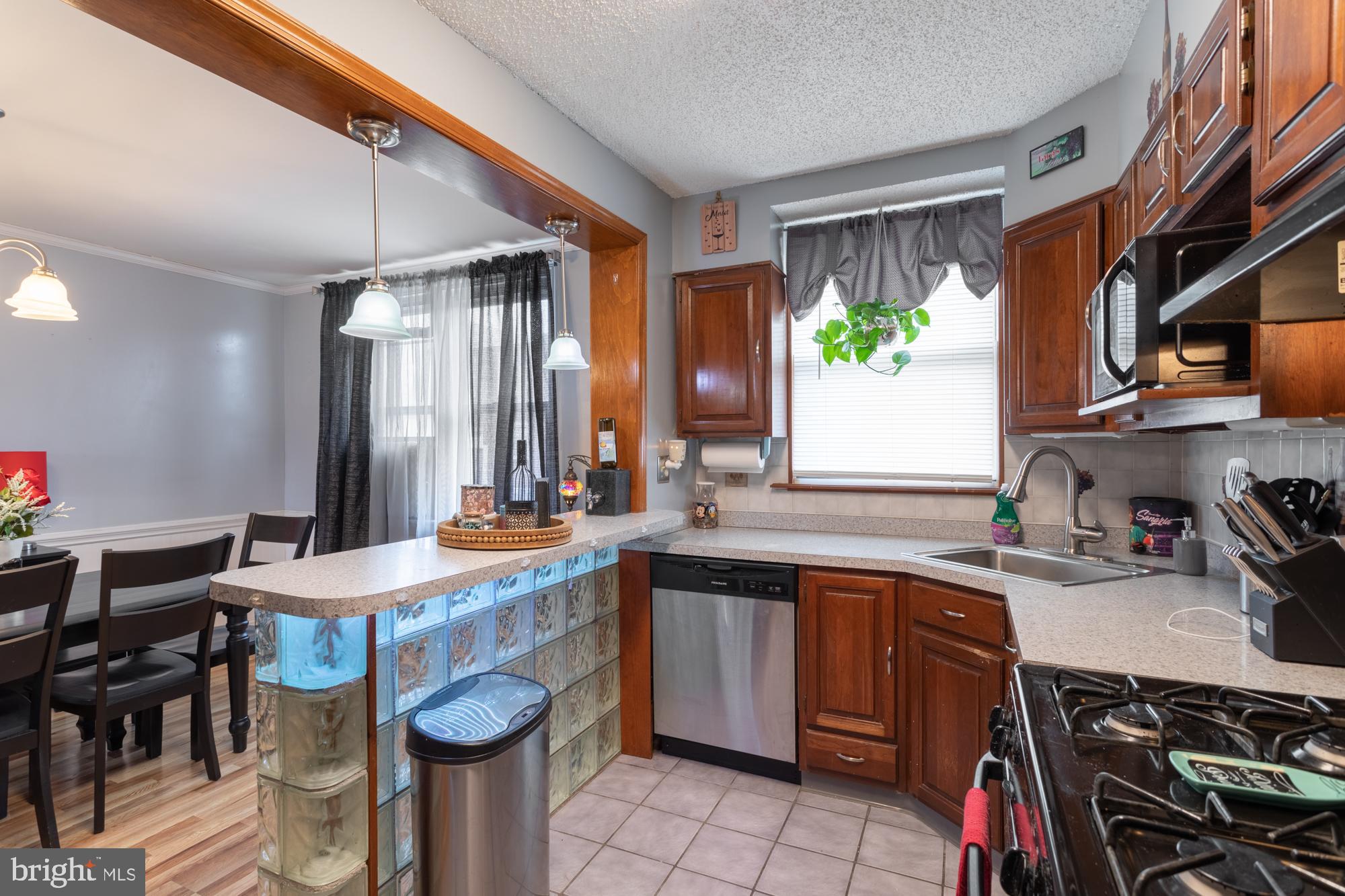 MAYFAIR - Residential