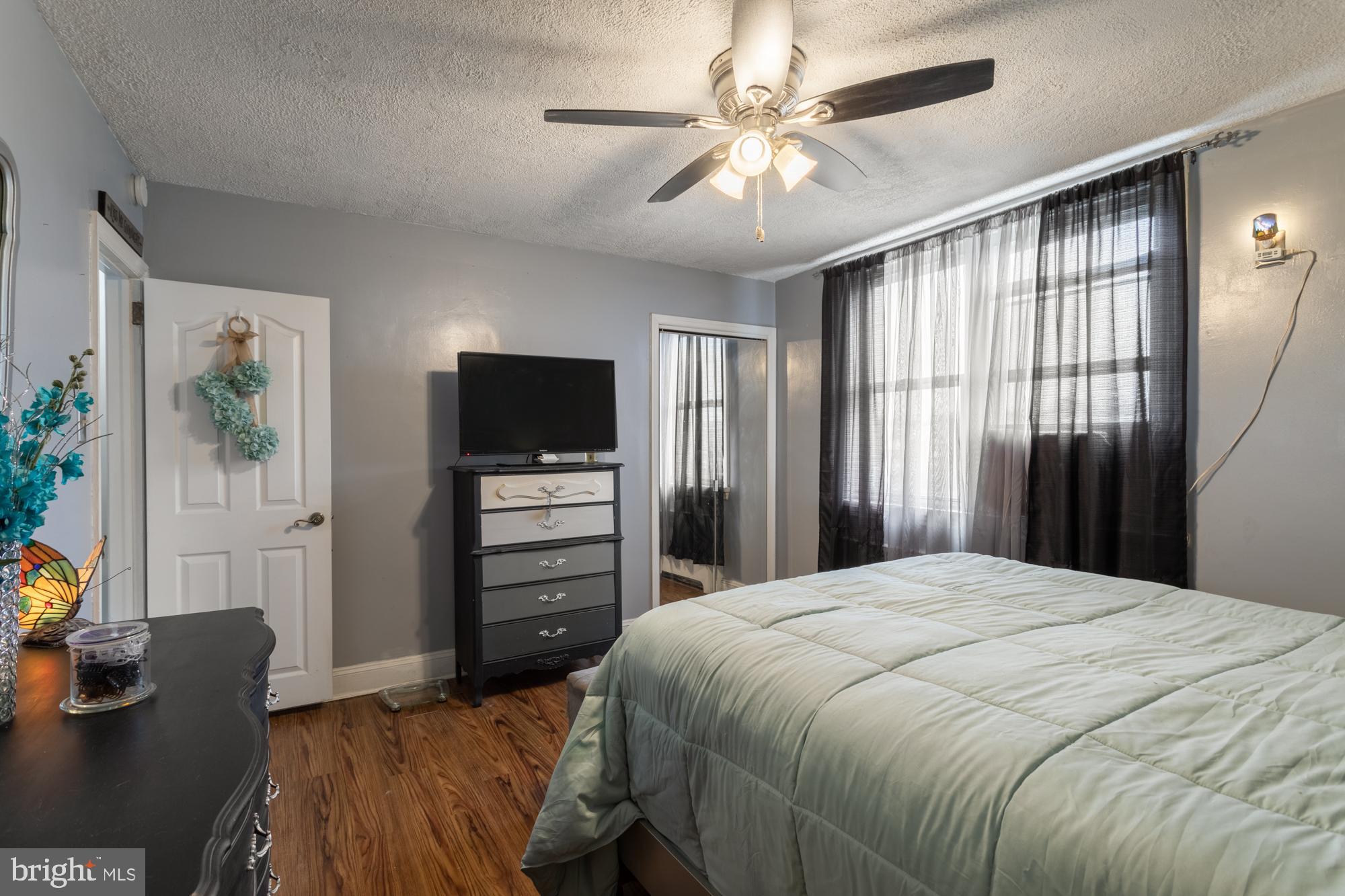 MAYFAIR - Residential