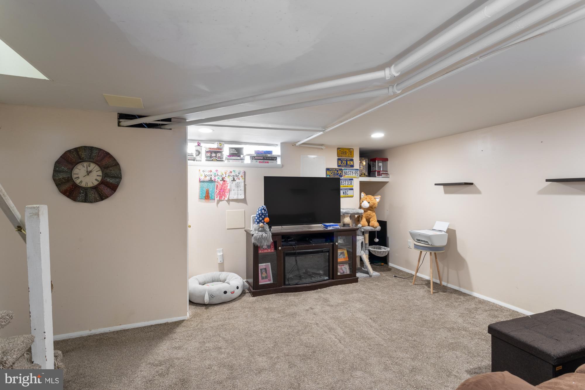 MAYFAIR - Residential