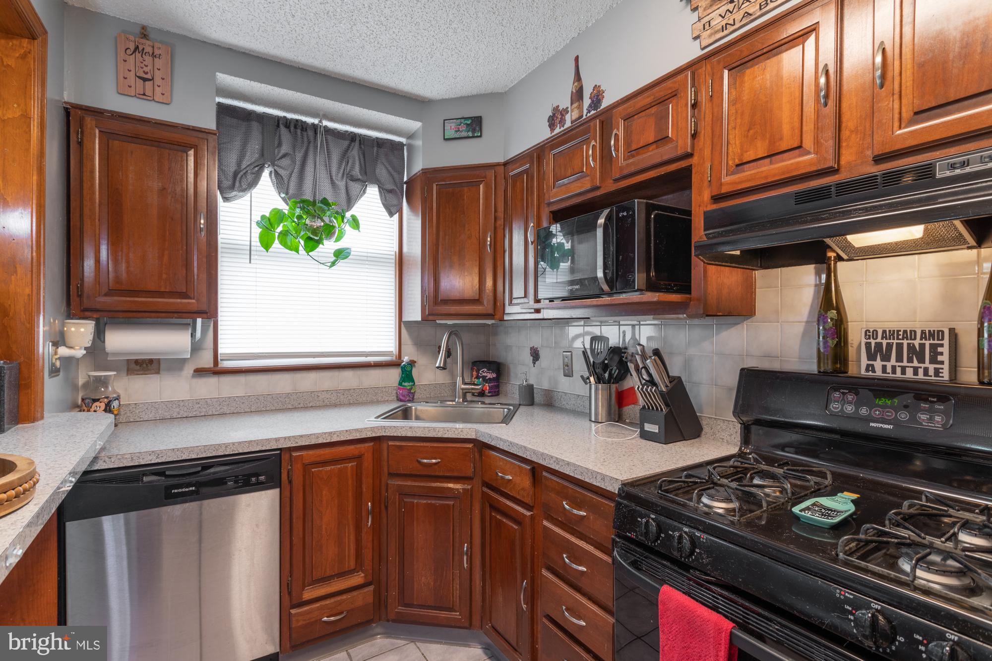 MAYFAIR - Residential