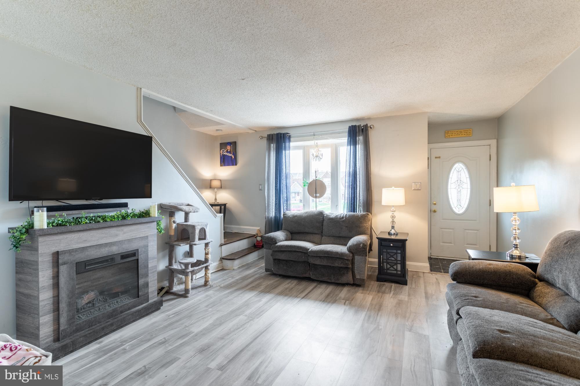 MAYFAIR - Residential