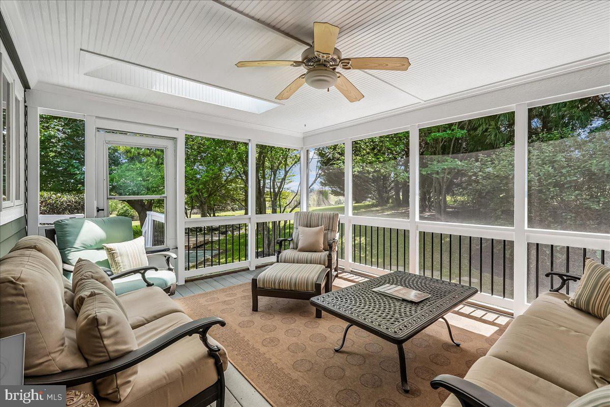WATERFORD MEADOWS - Residential