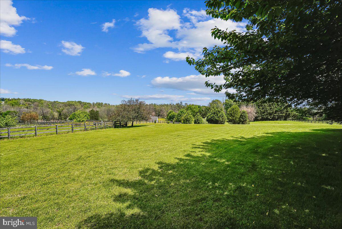 WATERFORD MEADOWS - Residential