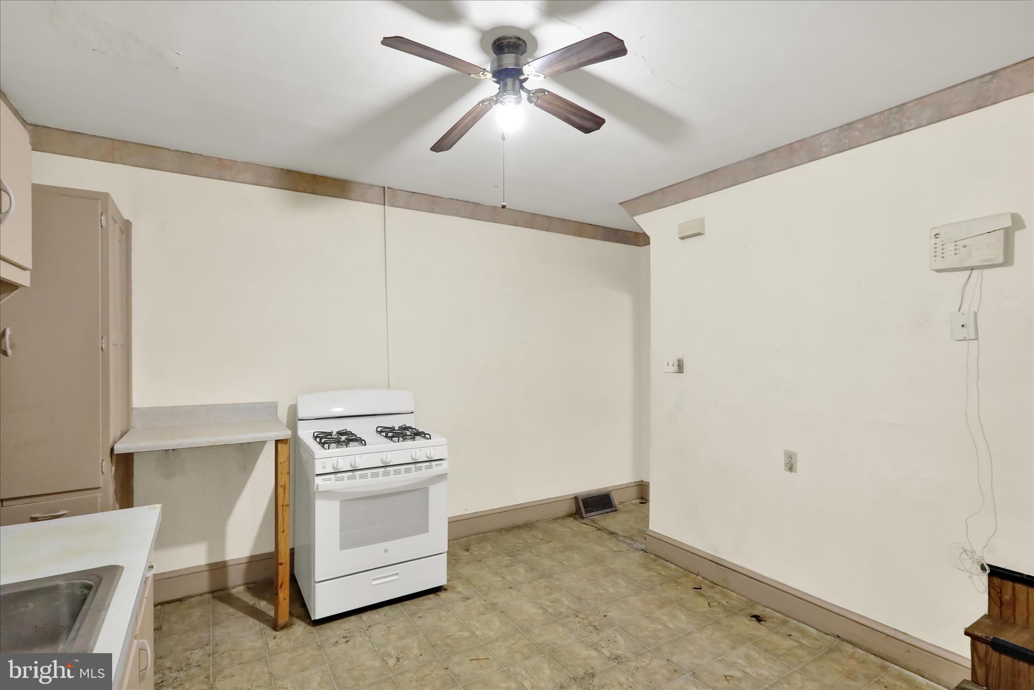 NORTHEAST READING - Residential