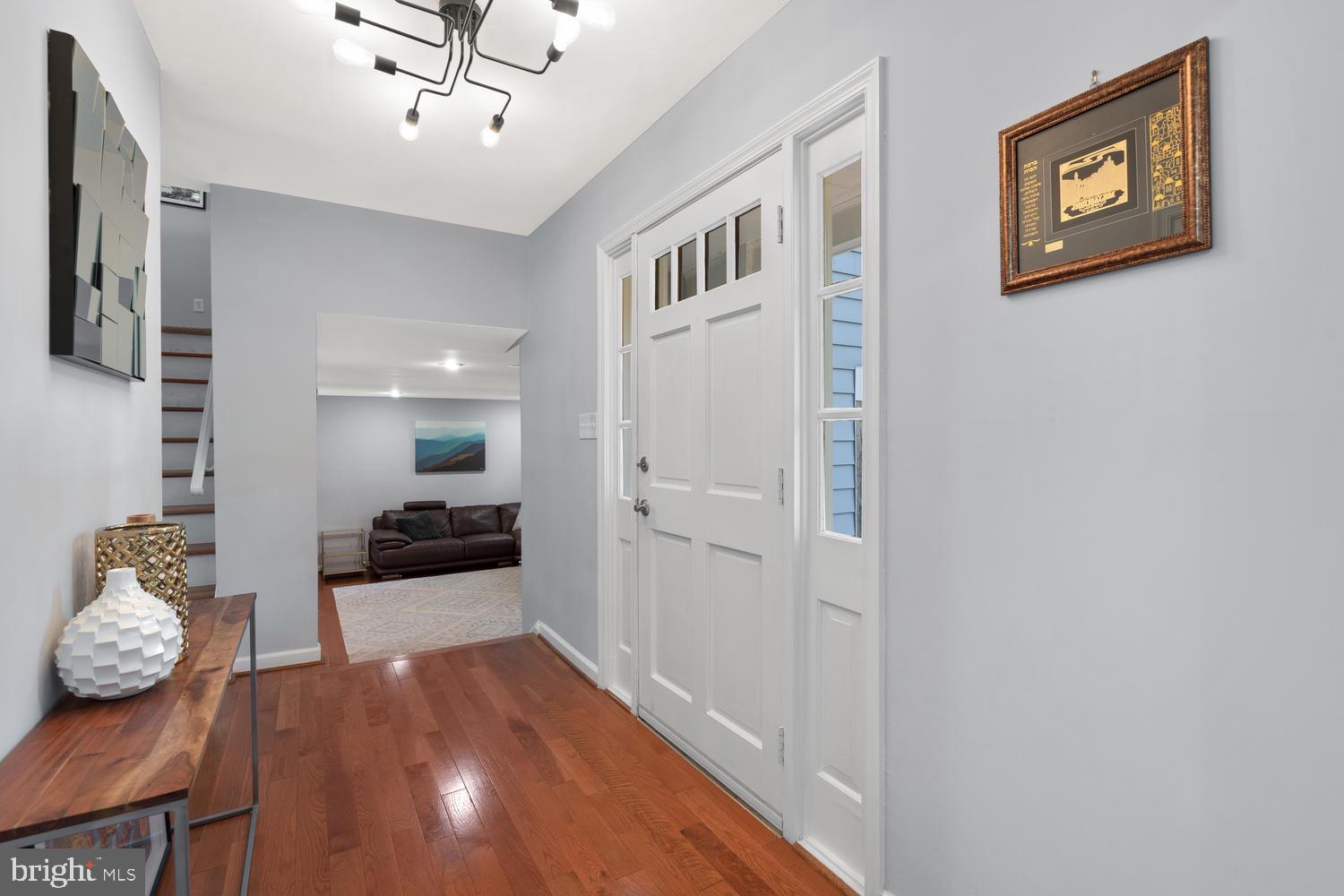 NORBECK ESTATES - Residential