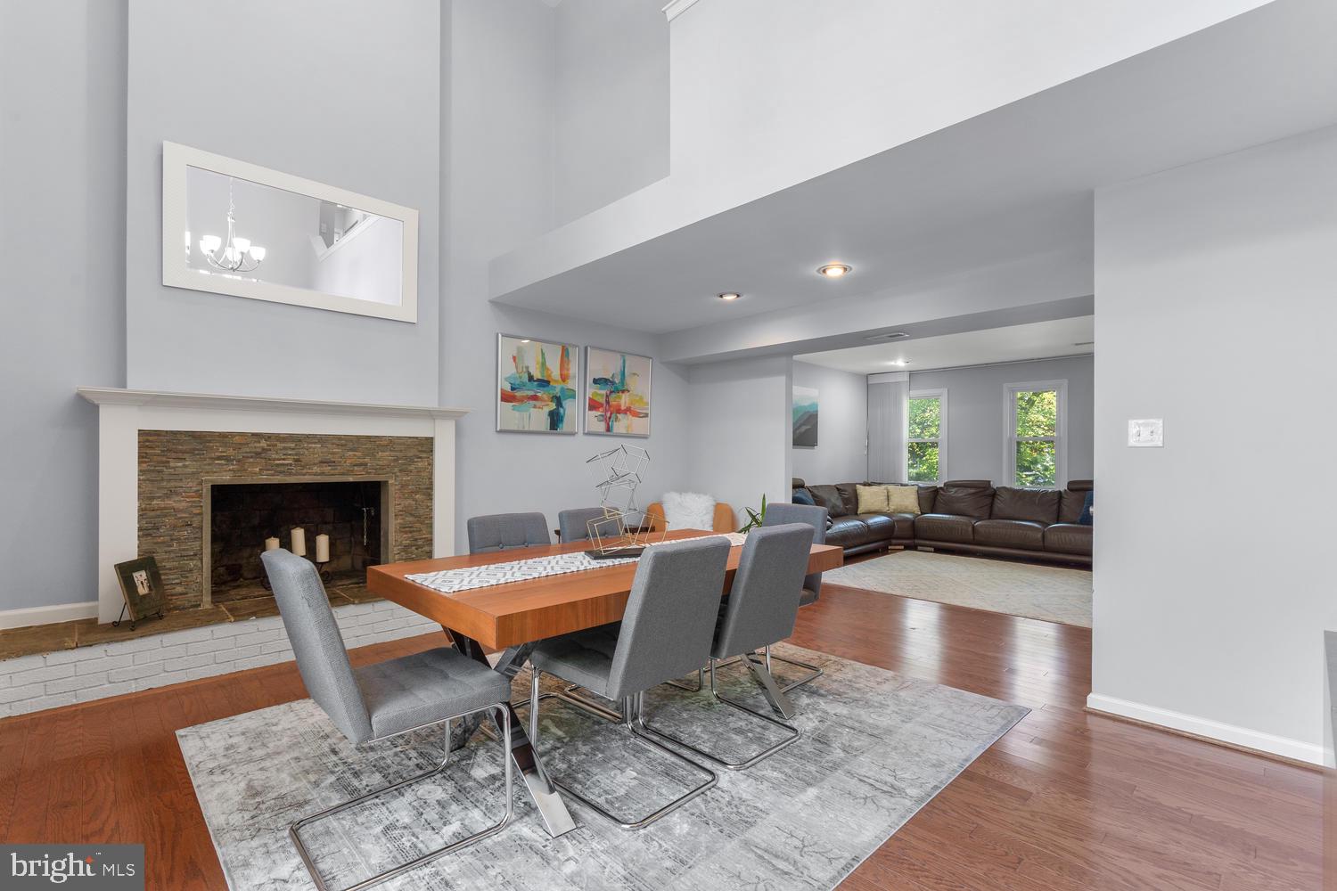 NORBECK ESTATES - Residential