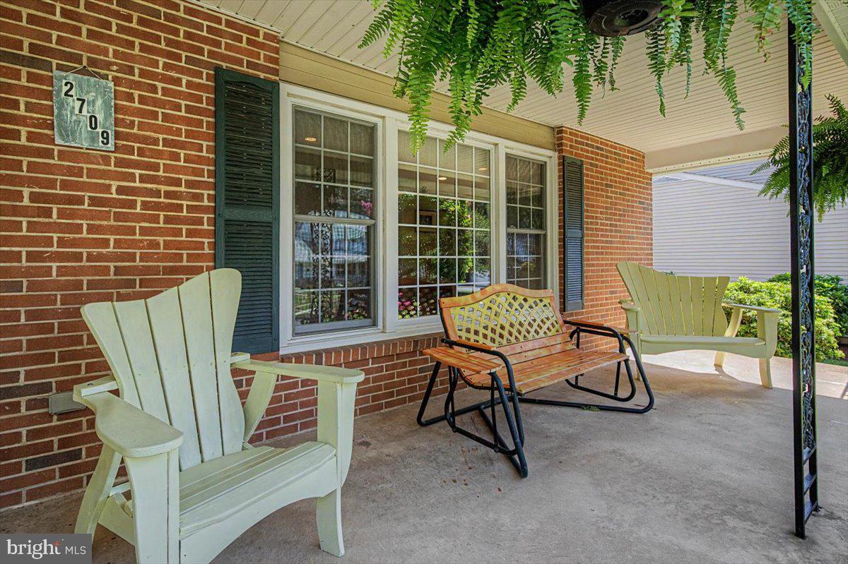 2709 BODINE DRIVE