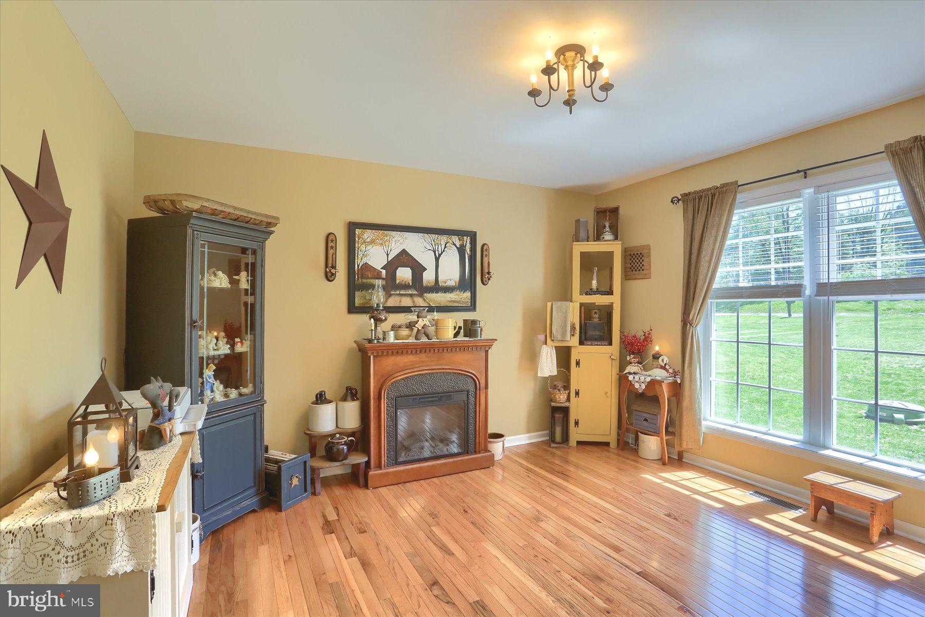 WHITE BIRCH FARMS - Residential