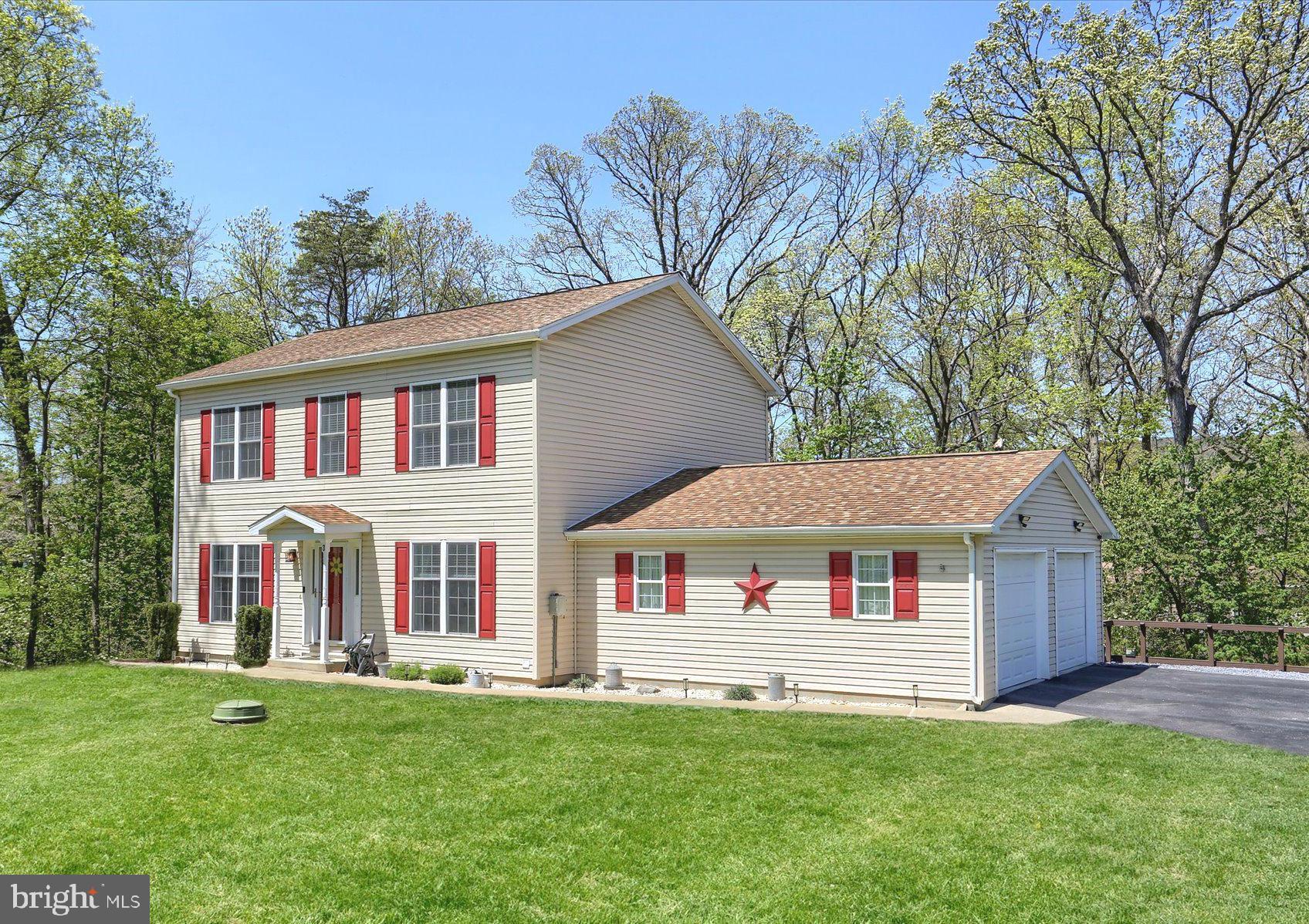 WHITE BIRCH FARMS - Residential