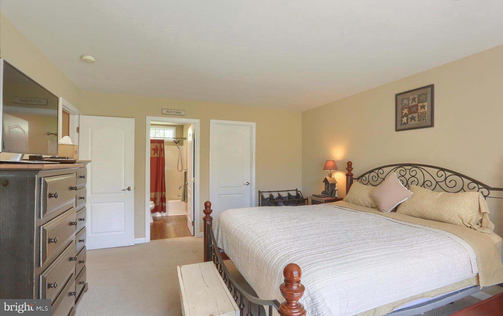 WHITE BIRCH FARMS - Residential