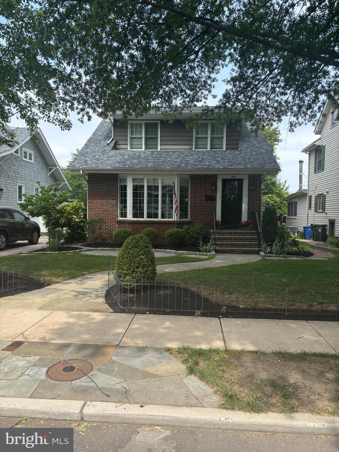 104 7TH STREET