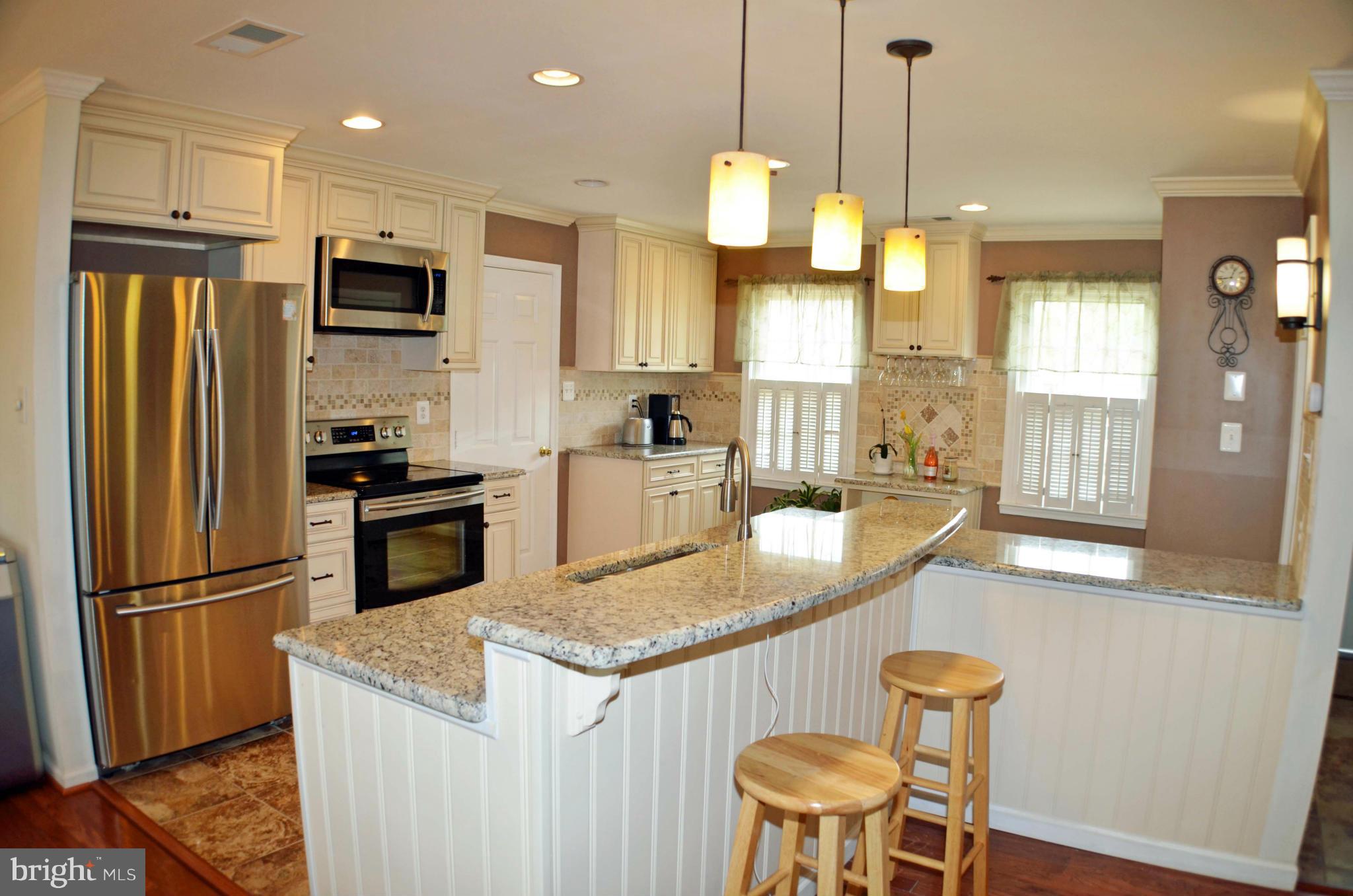 FOX MILL ESTATES - Residential