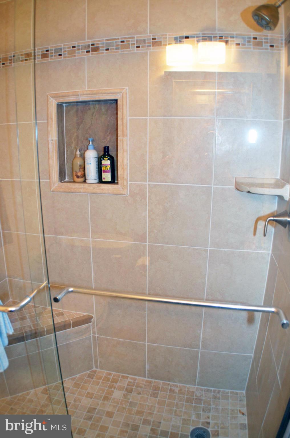 FOX MILL ESTATES - Residential