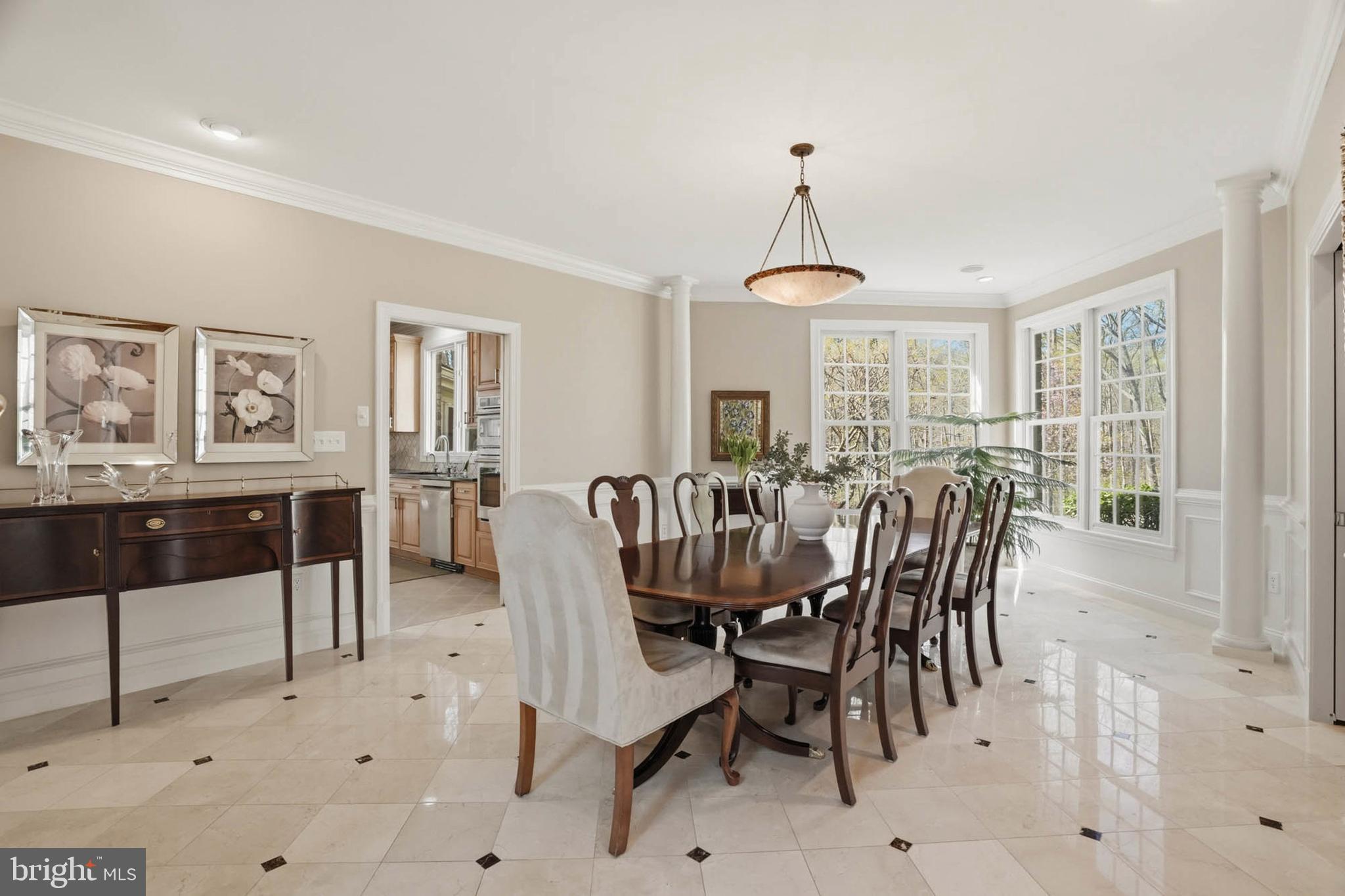 SOUTH RIVER COLONY - Residential