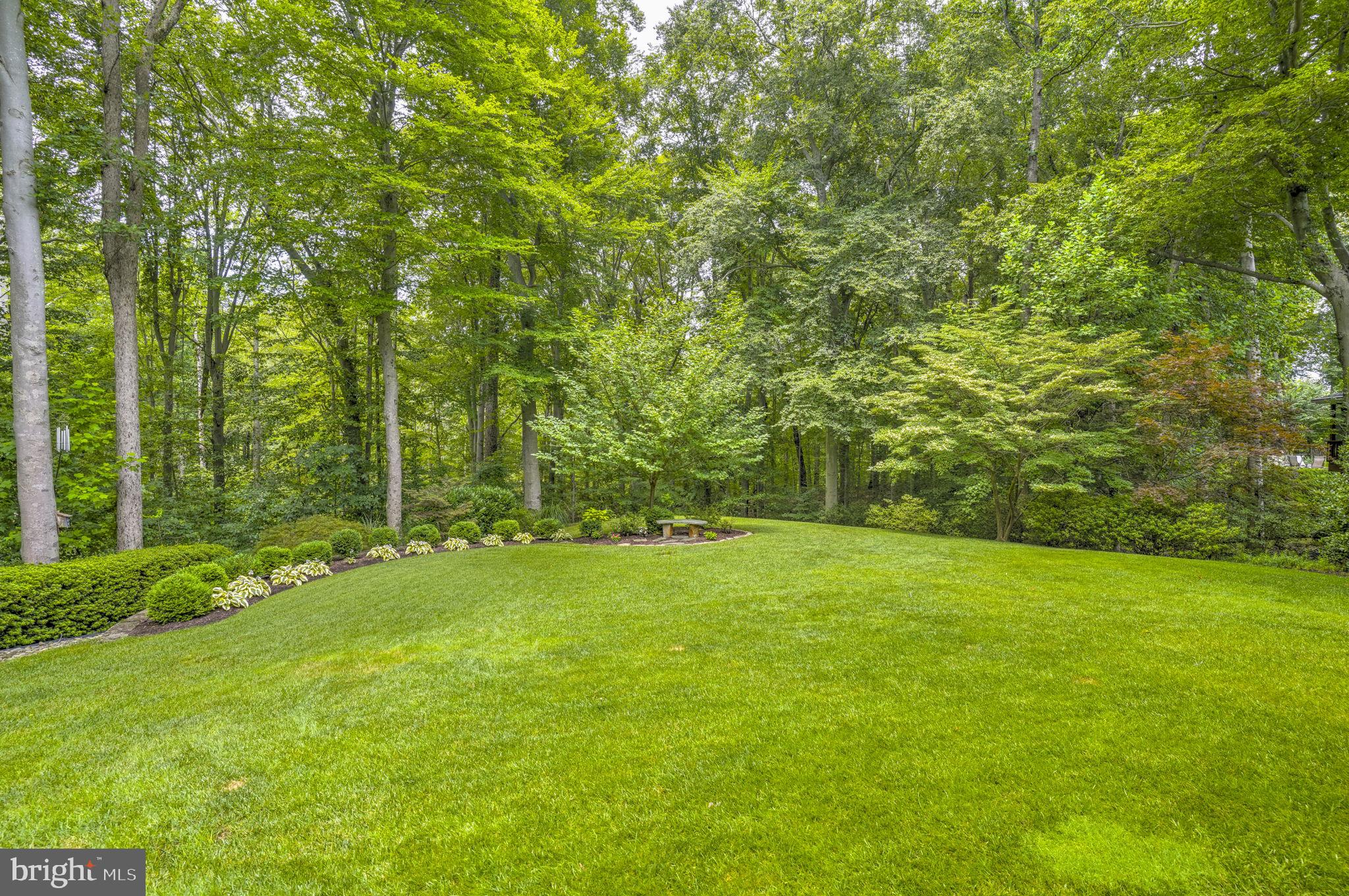 200 BLACK SKIMMER COURT