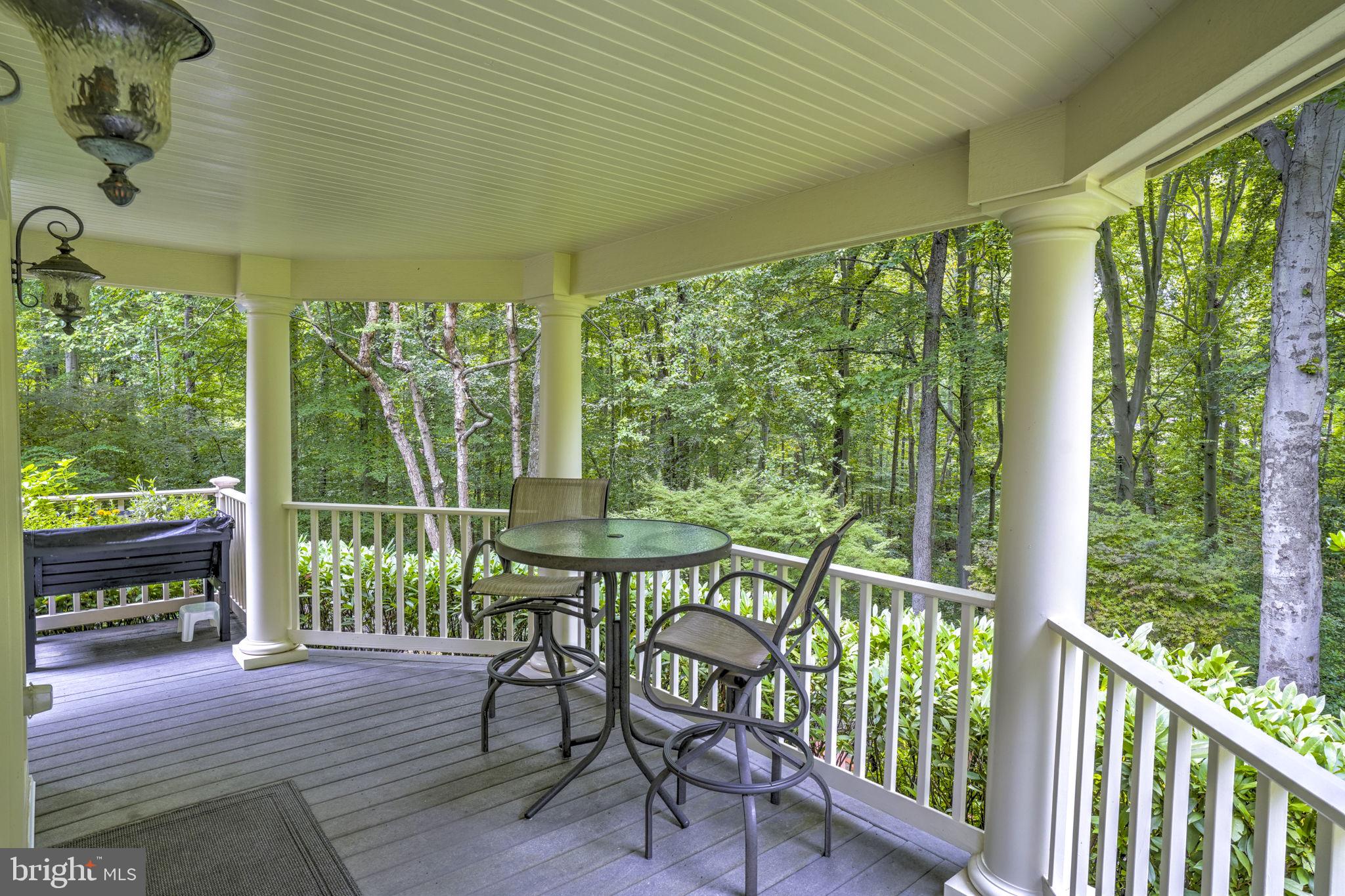 SOUTH RIVER COLONY - Residential