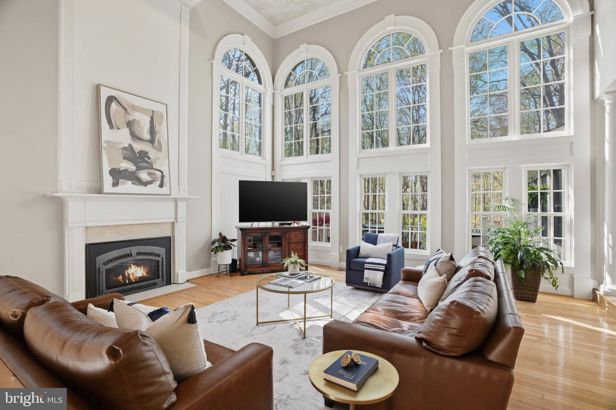 SOUTH RIVER COLONY - Residential