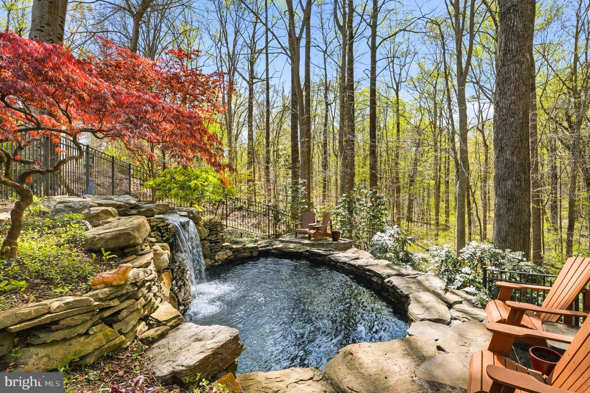 SOUTH RIVER COLONY - Residential