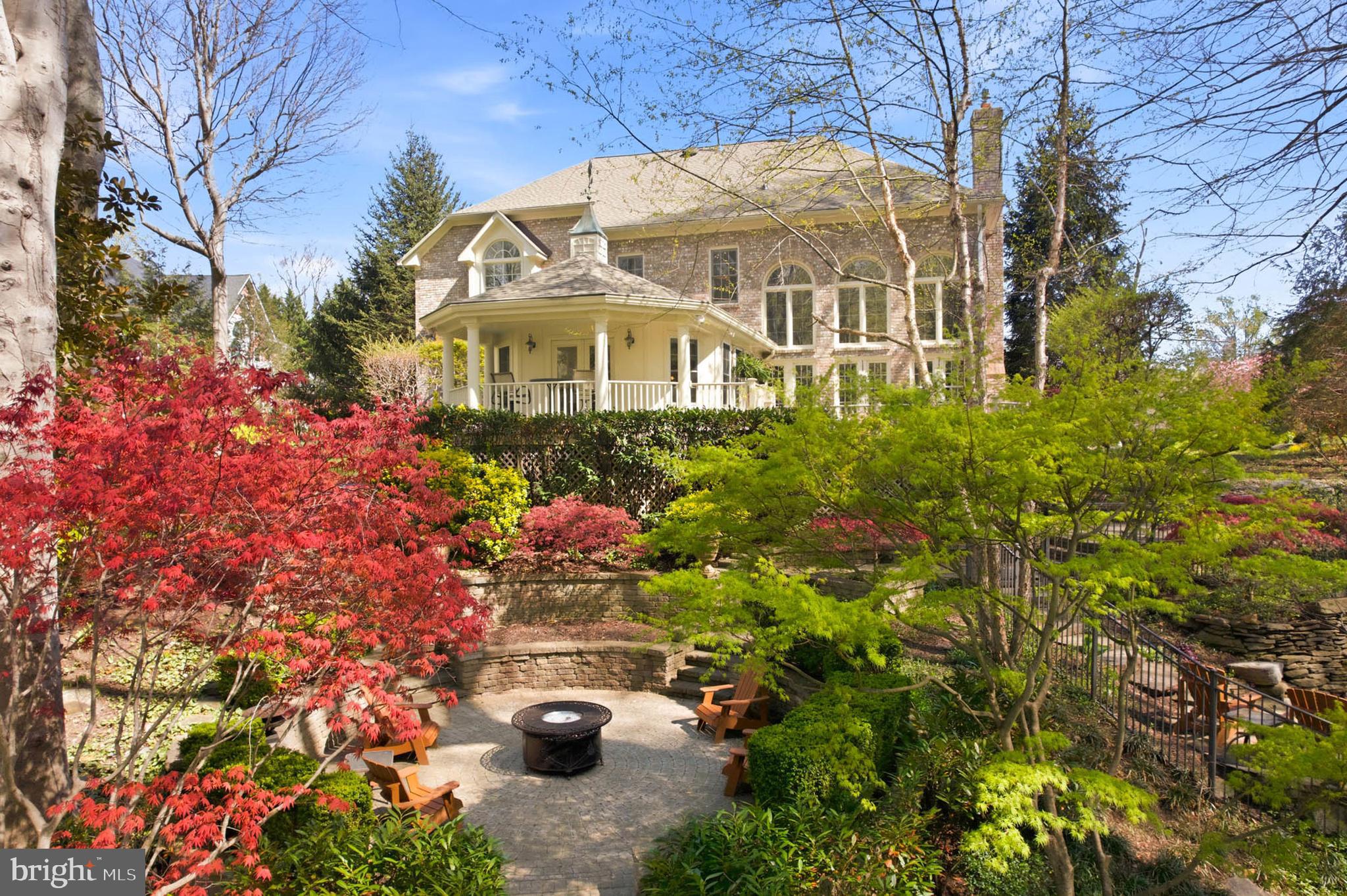 SOUTH RIVER COLONY - Residential