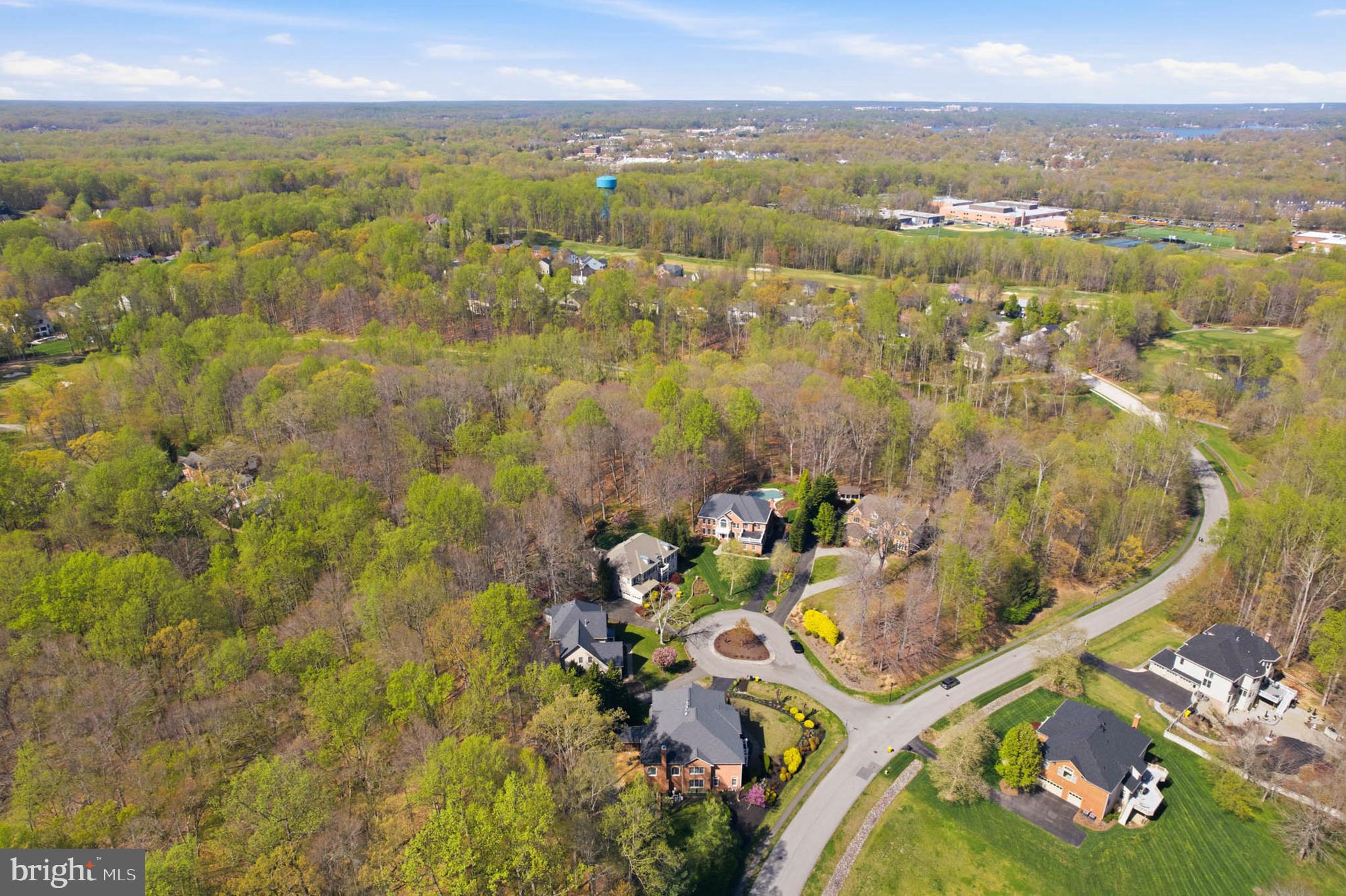 SOUTH RIVER COLONY - Residential