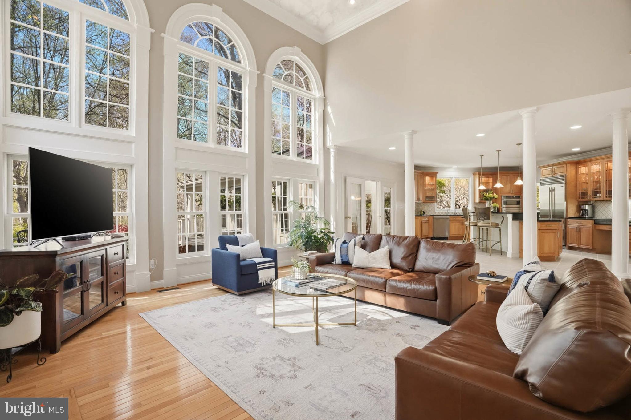 SOUTH RIVER COLONY - Residential