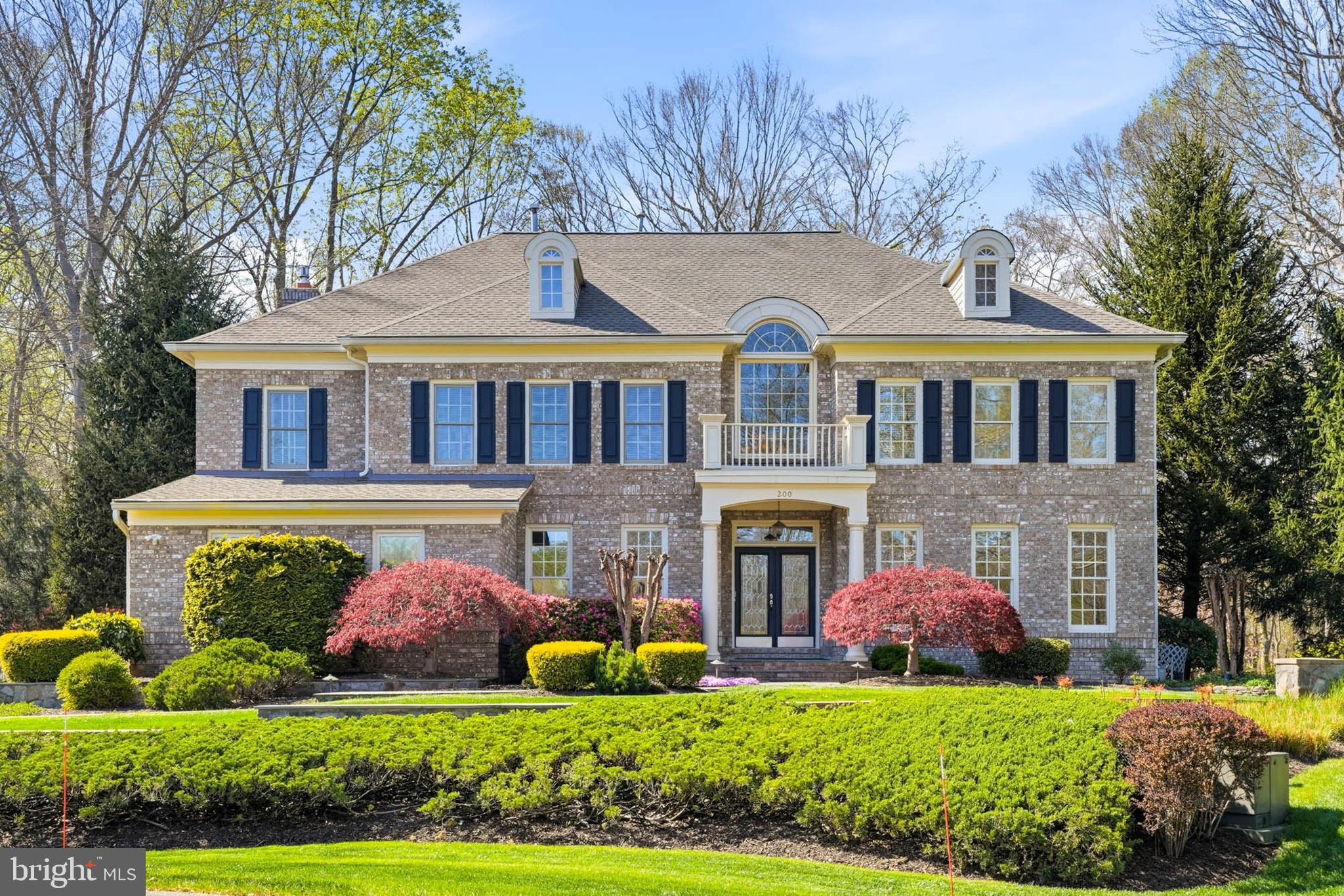 SOUTH RIVER COLONY - Residential