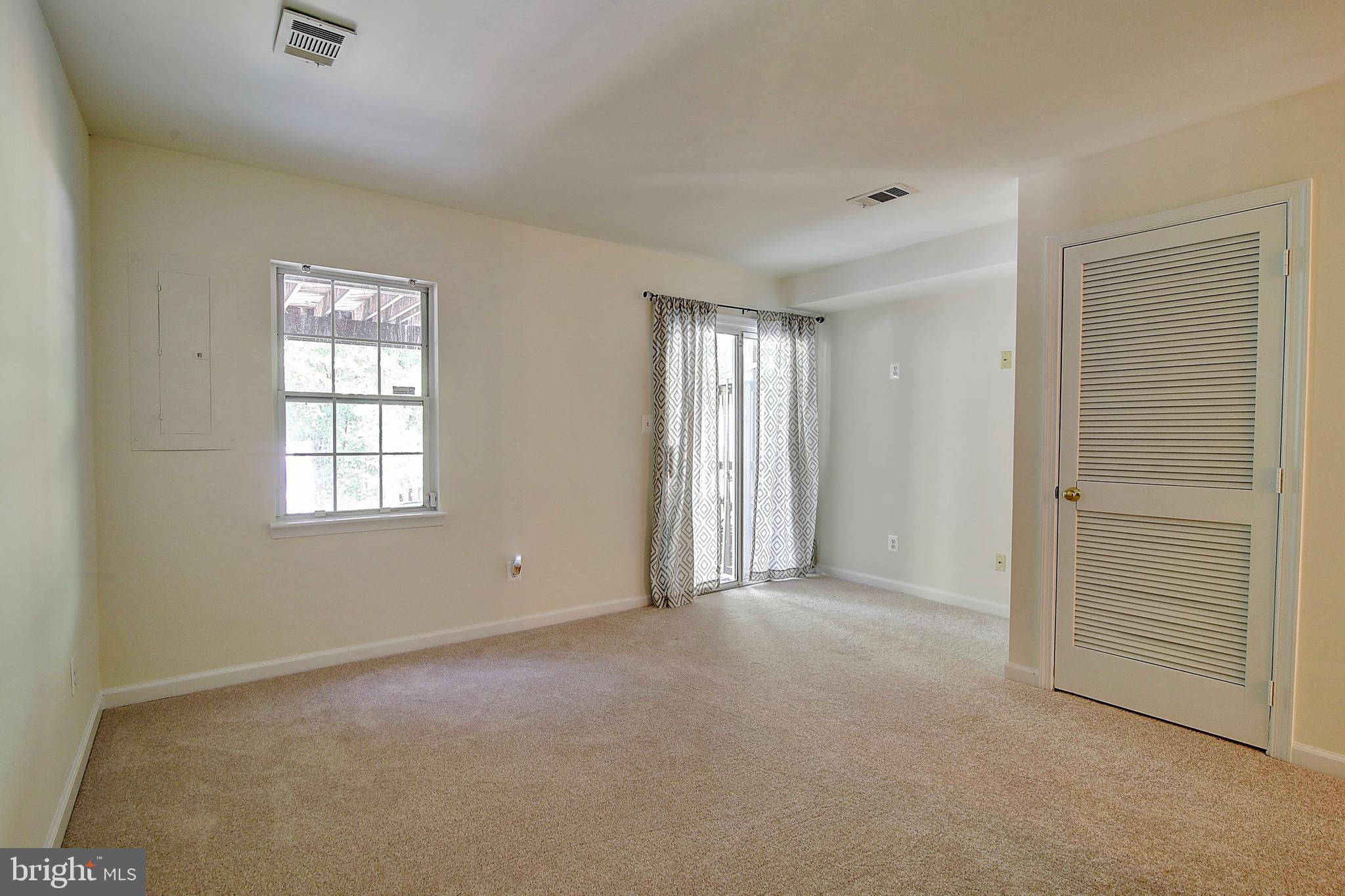 MONTCLAIR MEWS - Residential