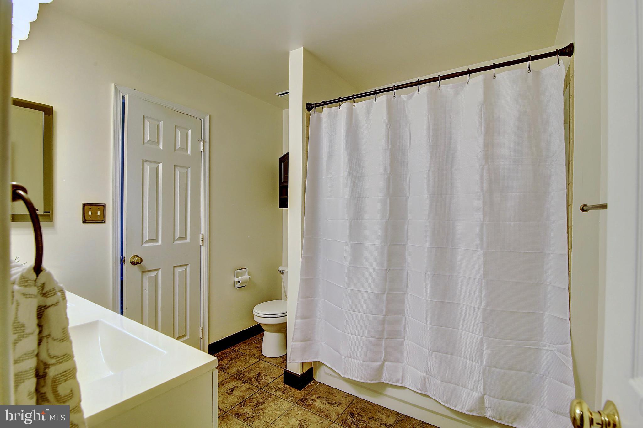 MONTCLAIR MEWS - Residential