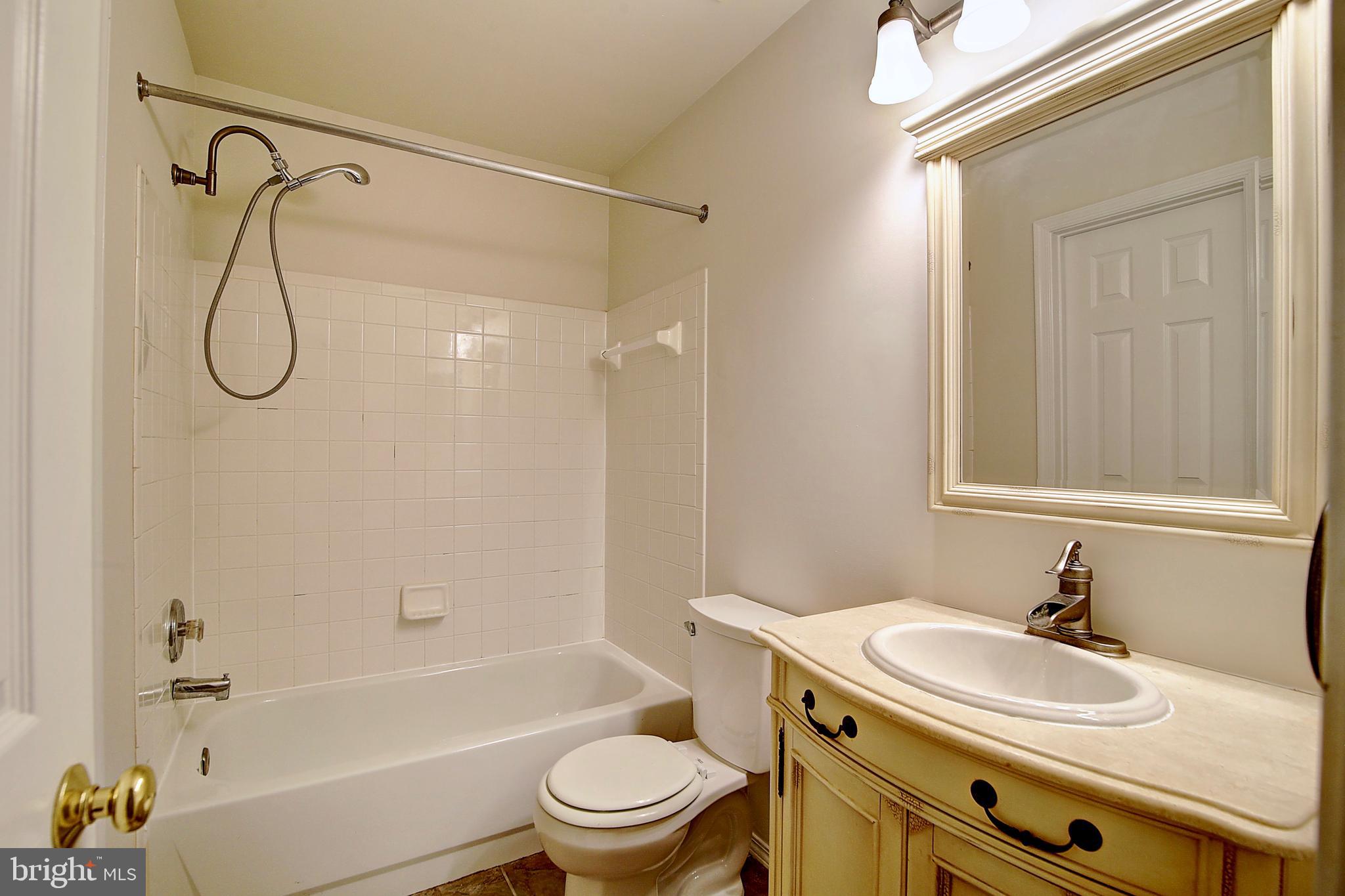 MONTCLAIR MEWS - Residential