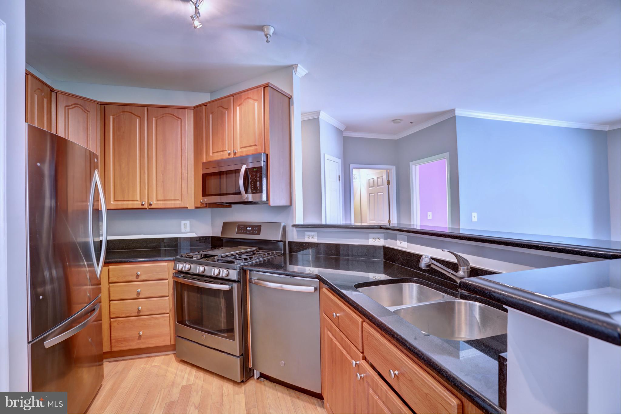 CHRISTOPHER AT CEDAR LAKES - Residential