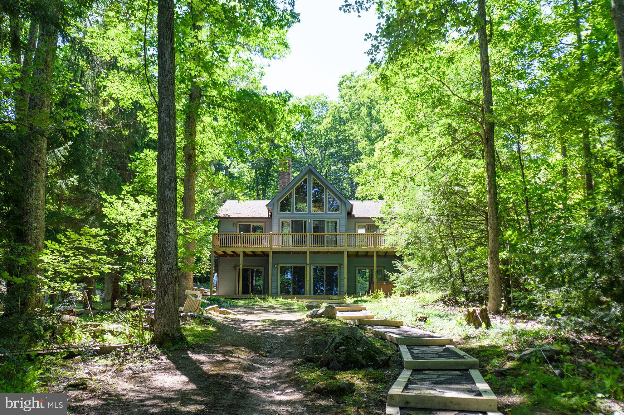 LAKE FOREST ESTATES - Residential