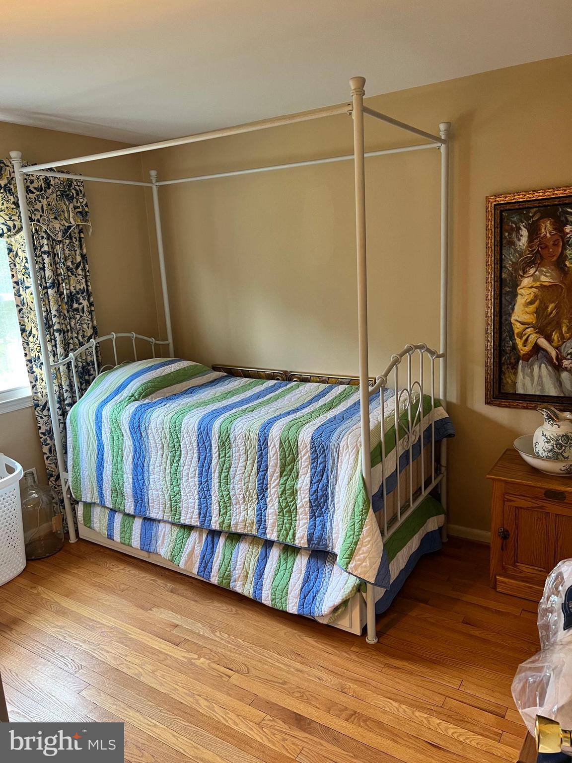 ULMSTEAD ESTATES - Residential