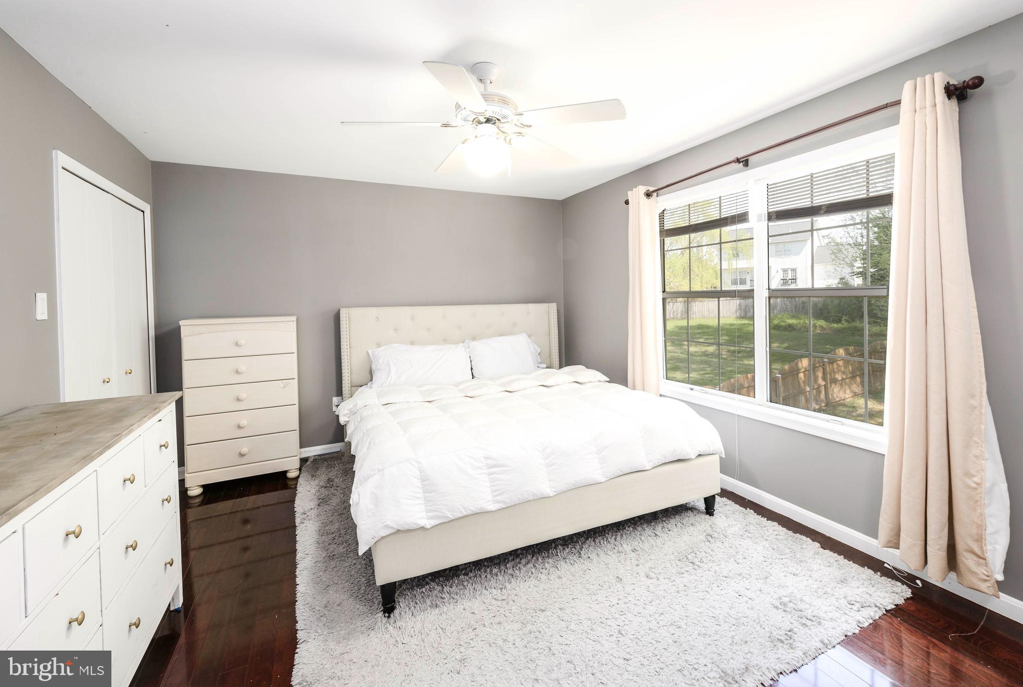 DEVON GREEN - Residential