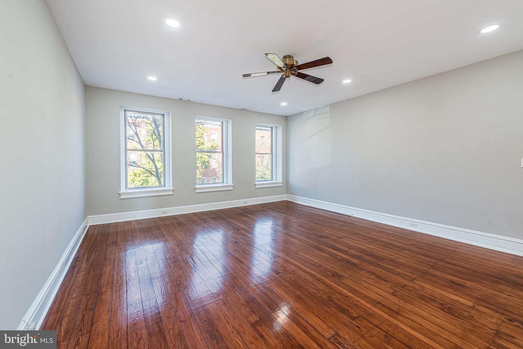 BUTCHER'S HILL - Residential