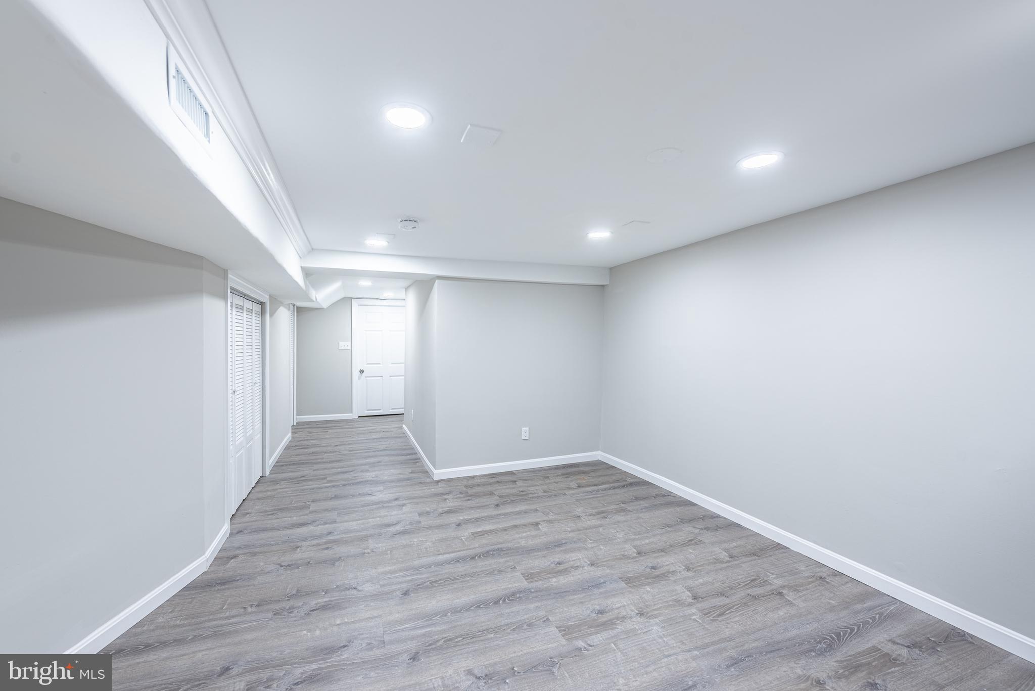 BUTCHER'S HILL - Residential