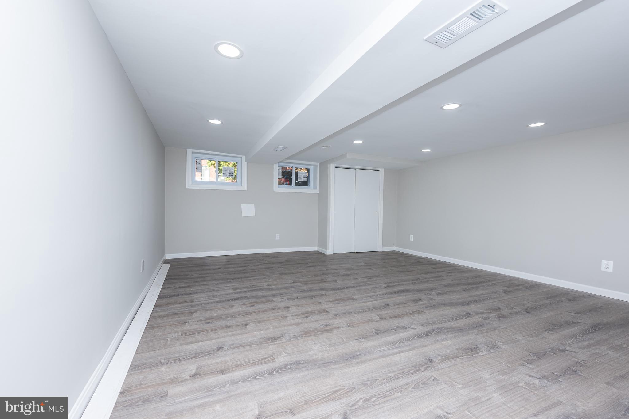 BUTCHER'S HILL - Residential