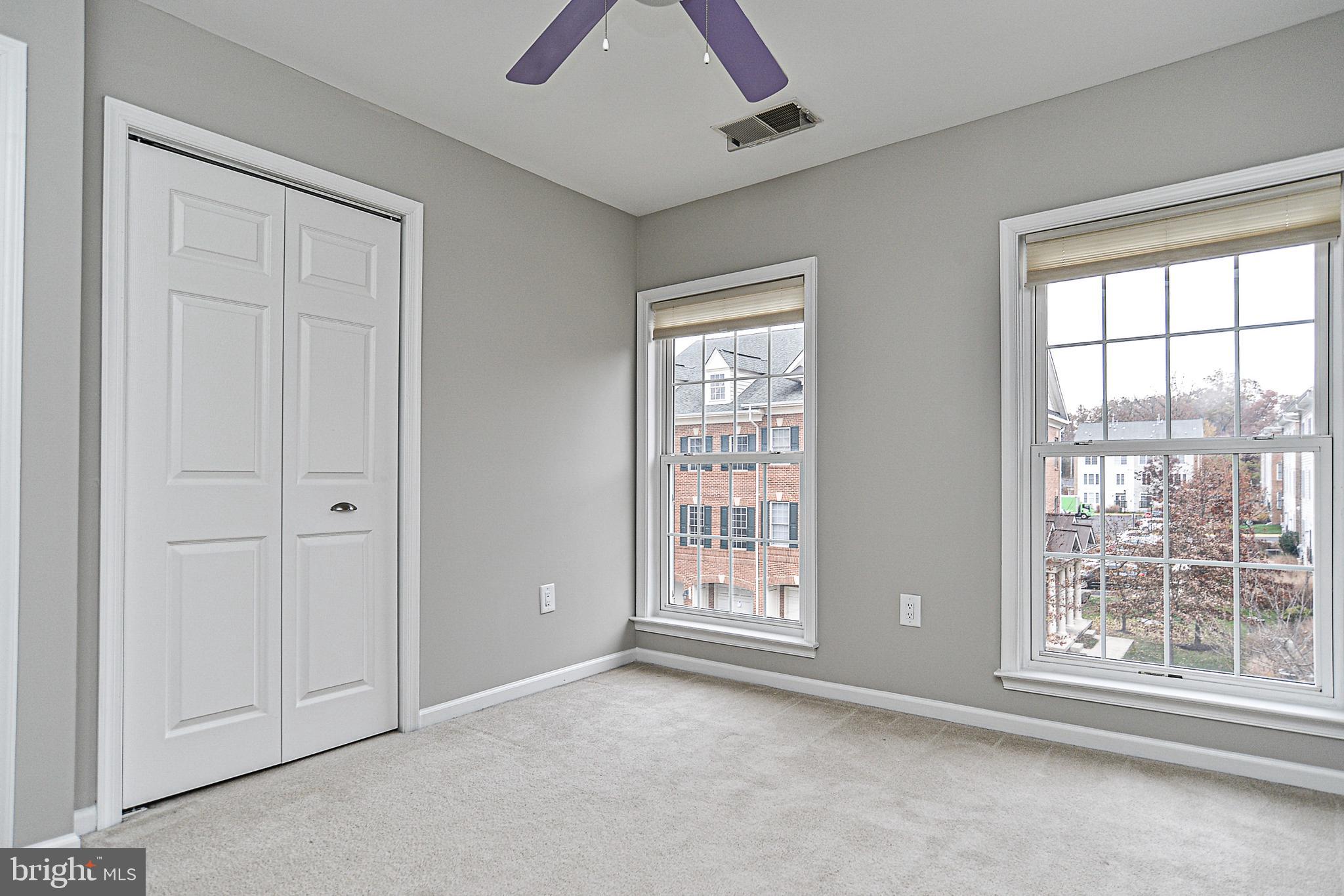 WILLOW OAKS AT FAIR LAKES - Residential Lease