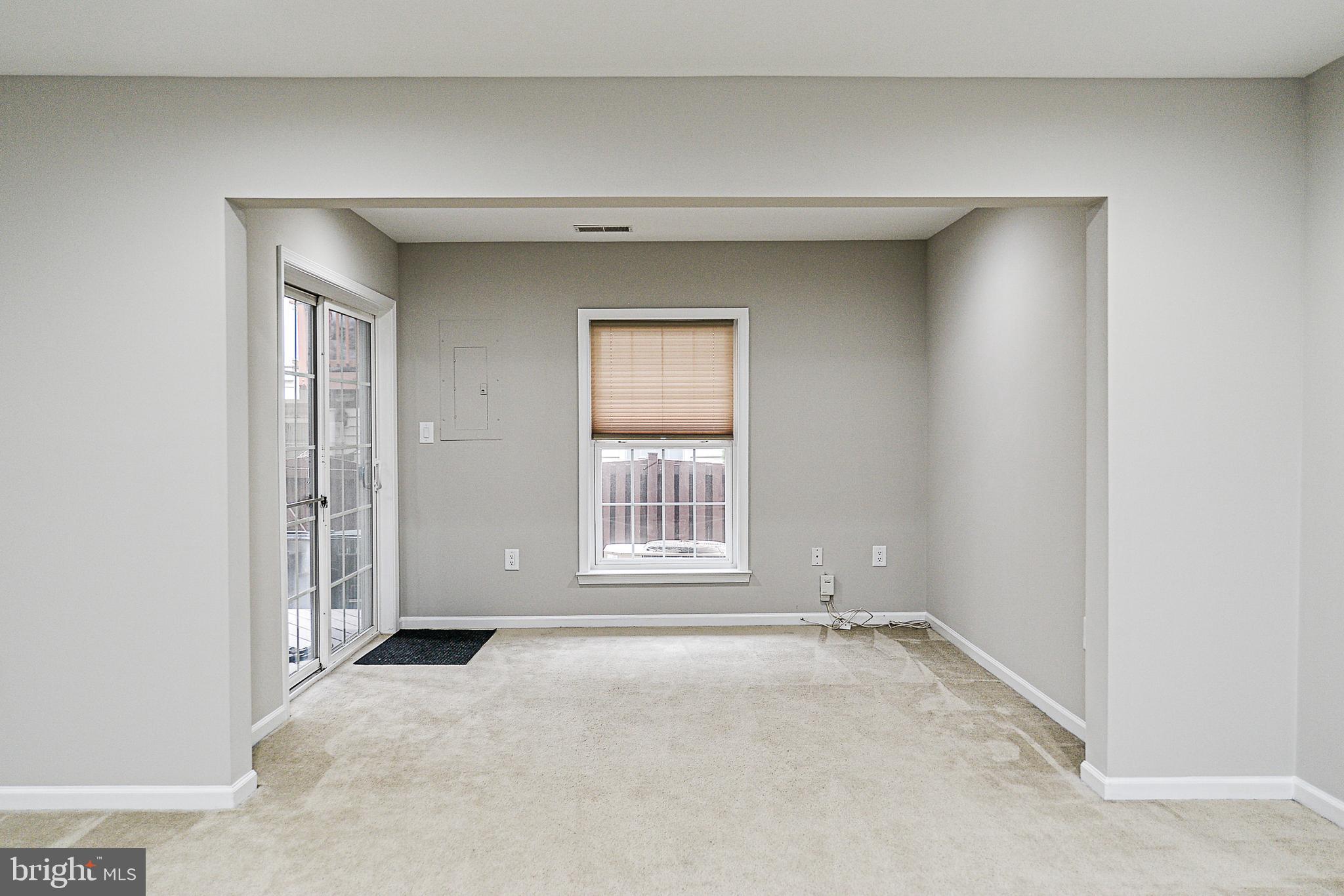 WILLOW OAKS AT FAIR LAKES - Residential Lease