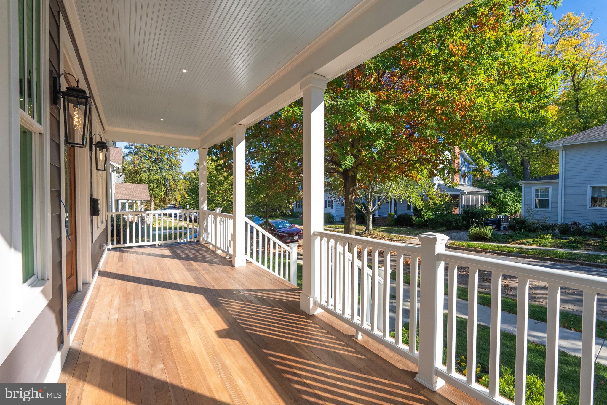 ROSEMONT - Residential