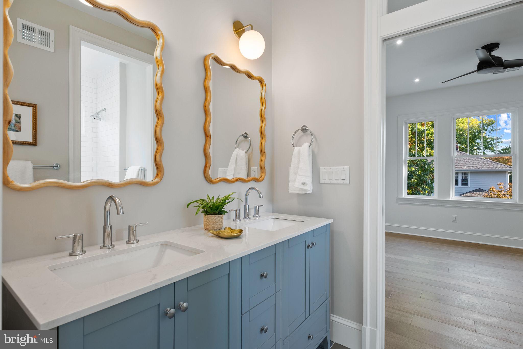 ROSEMONT - Residential