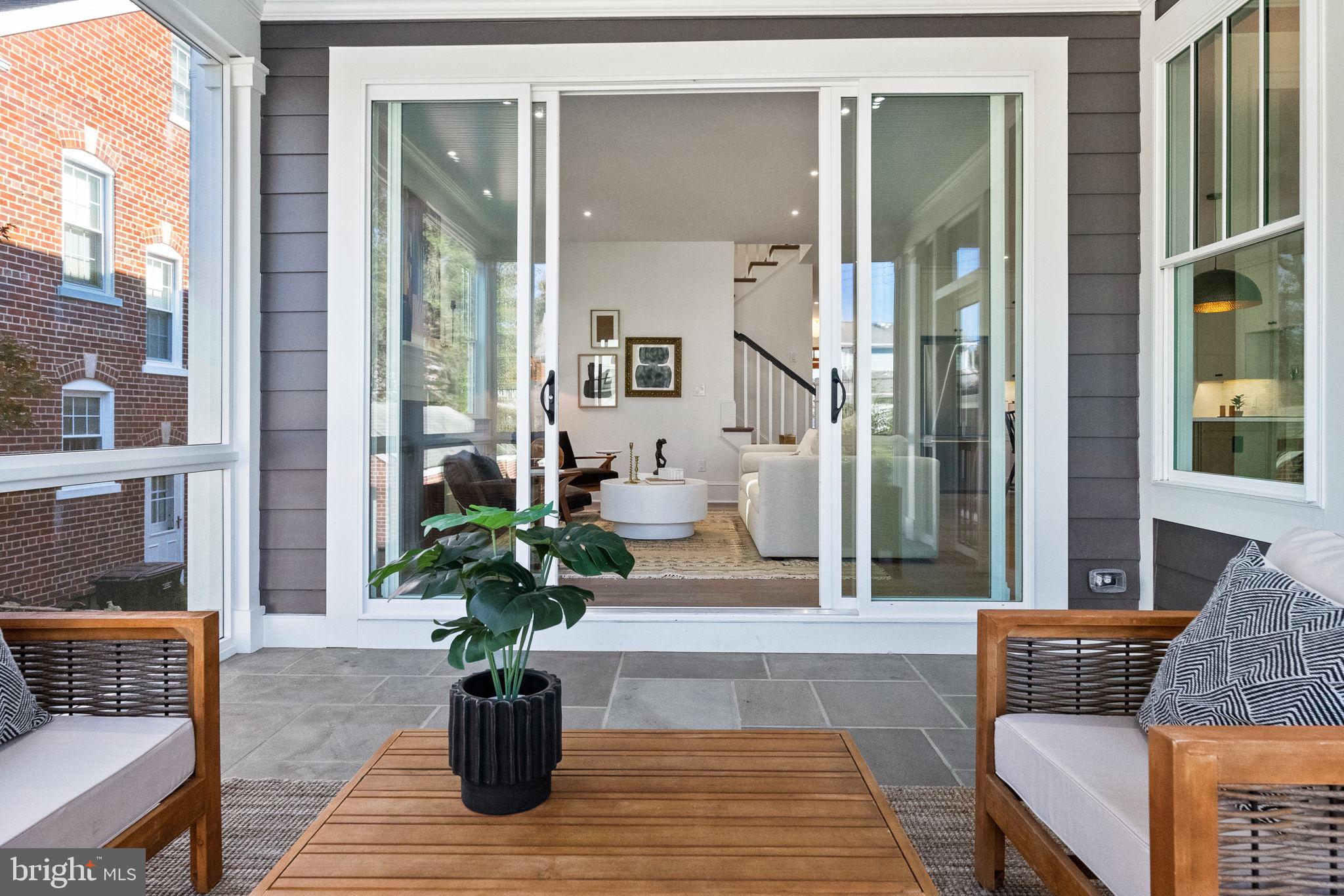 ROSEMONT - Residential