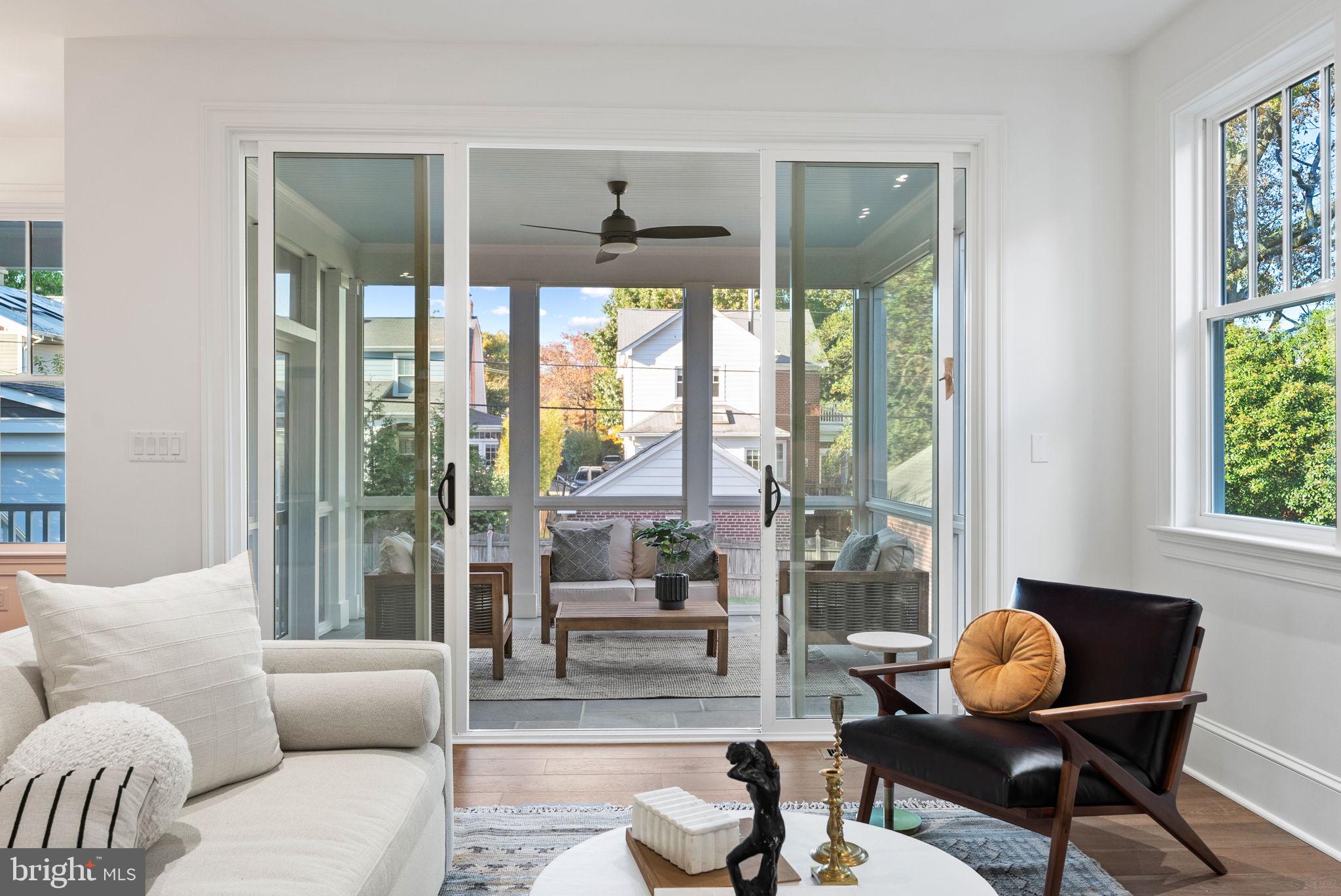 ROSEMONT - Residential