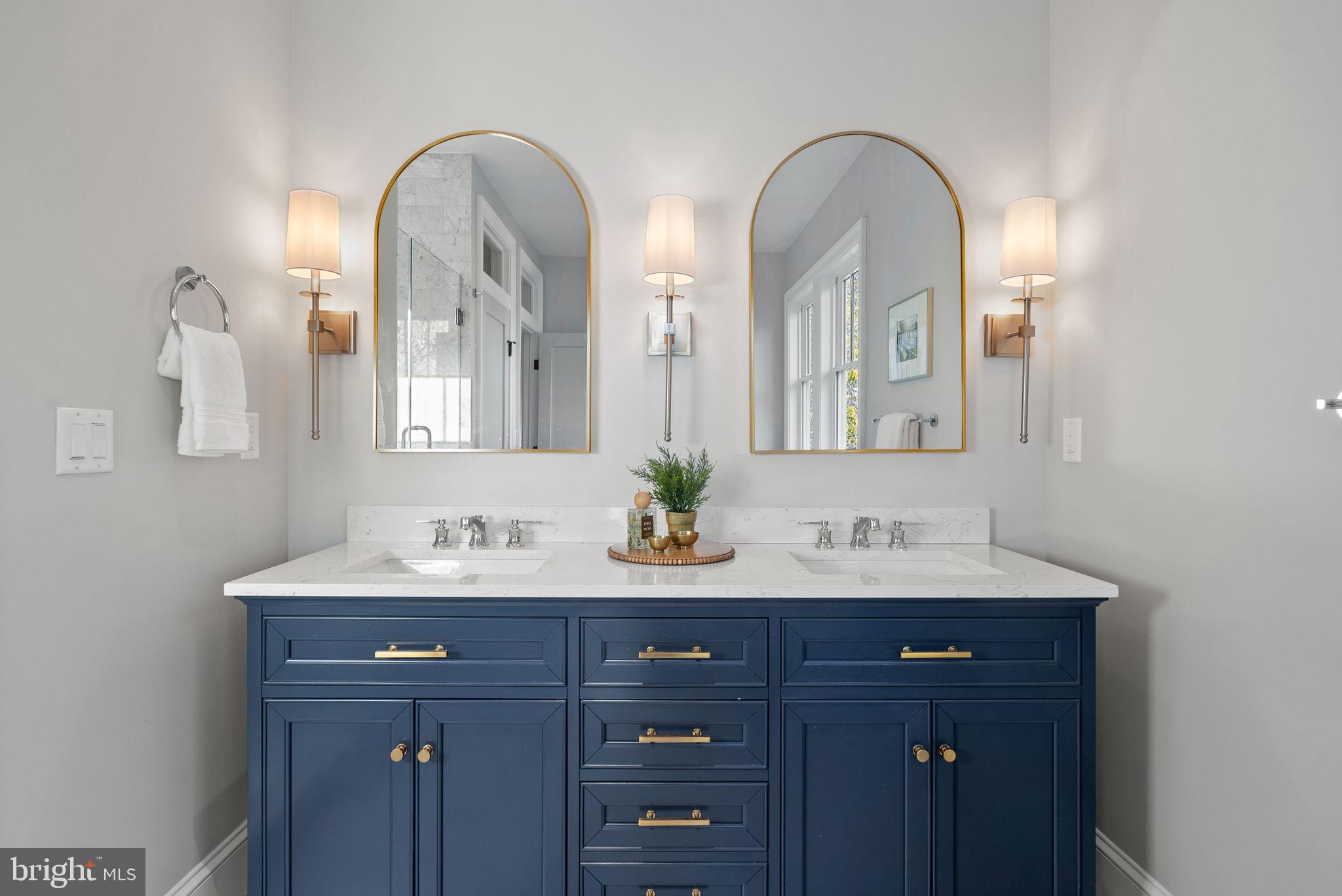 ROSEMONT - Residential