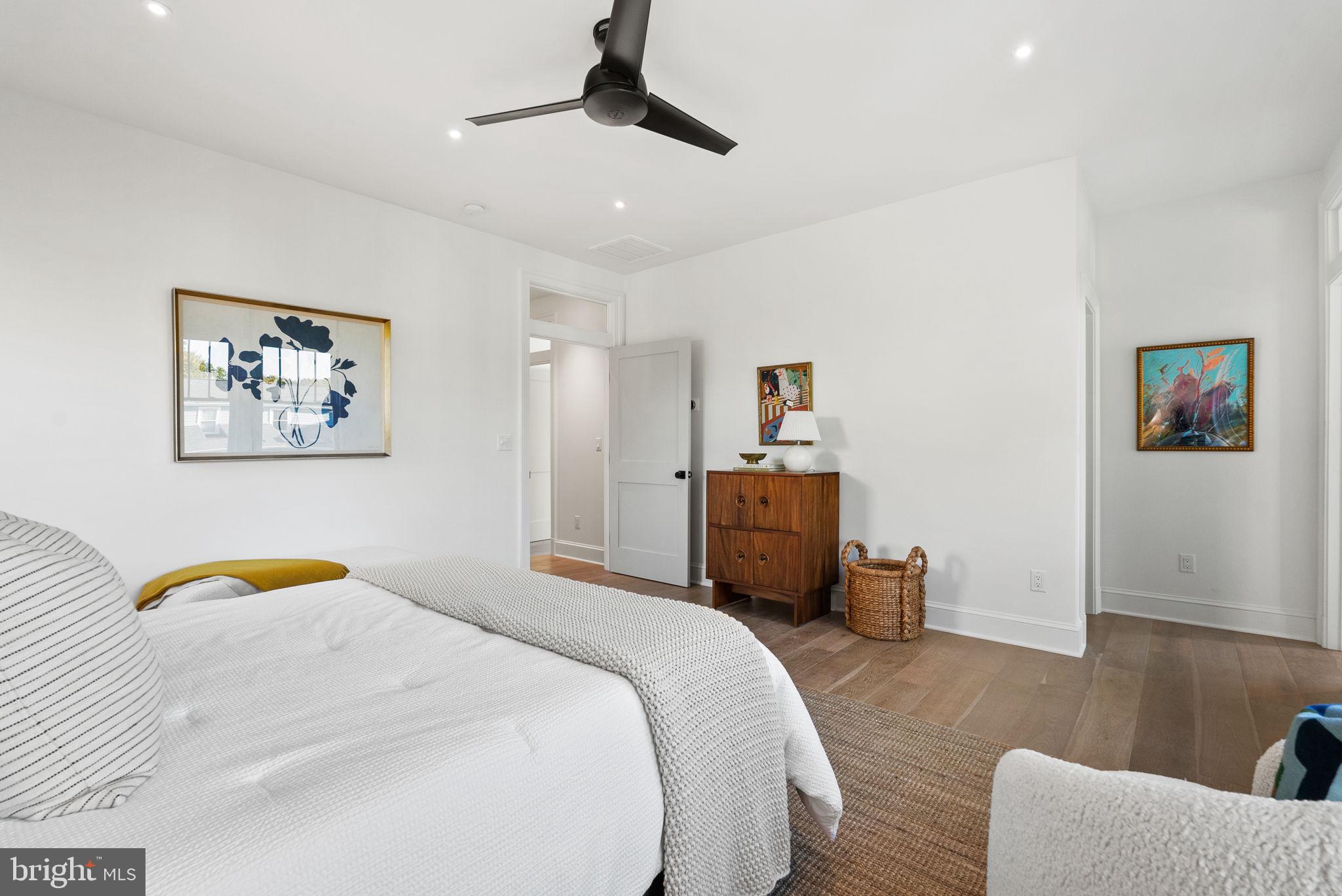 ROSEMONT - Residential