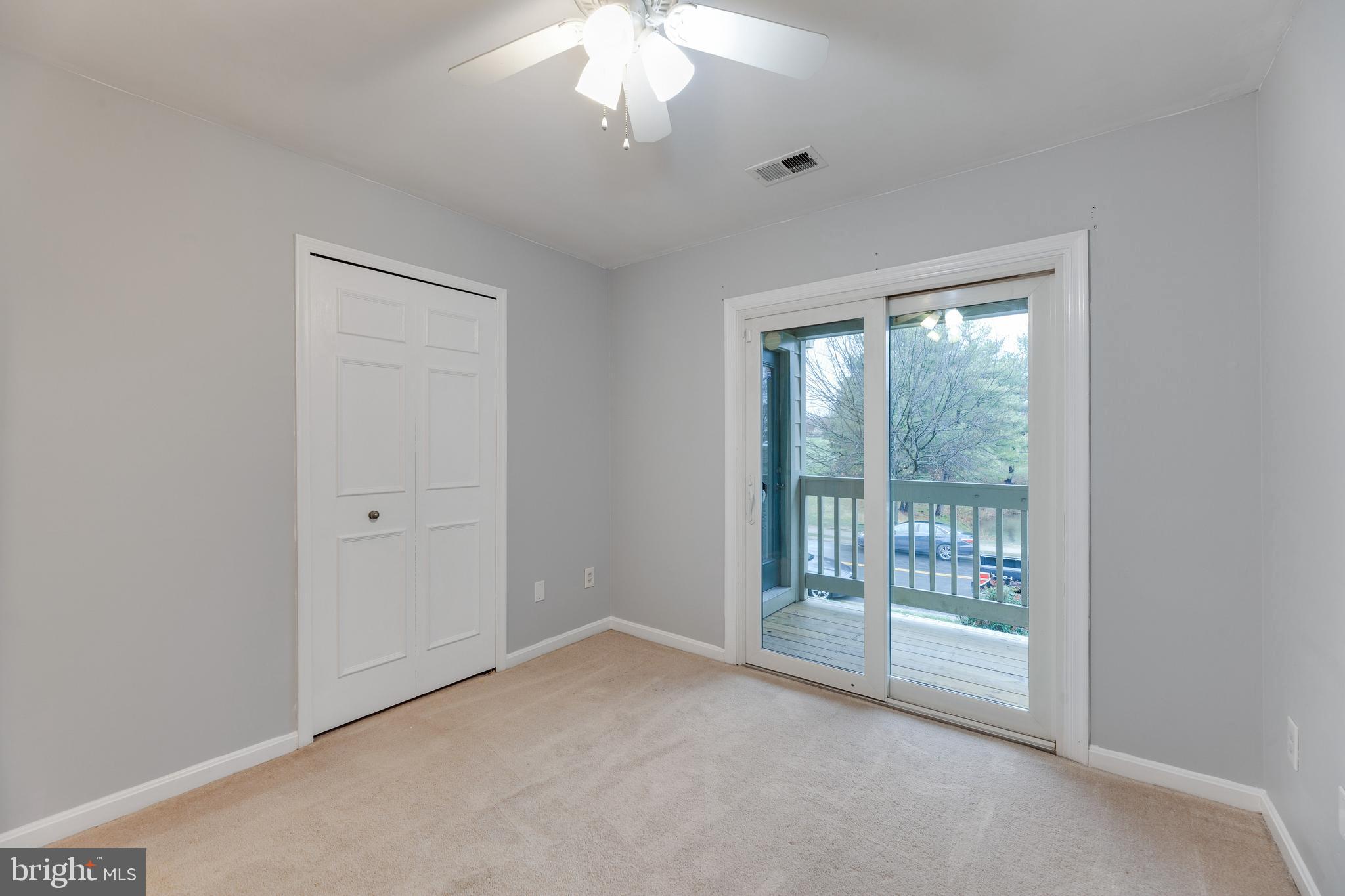 ESSEX HOUSE - Residential