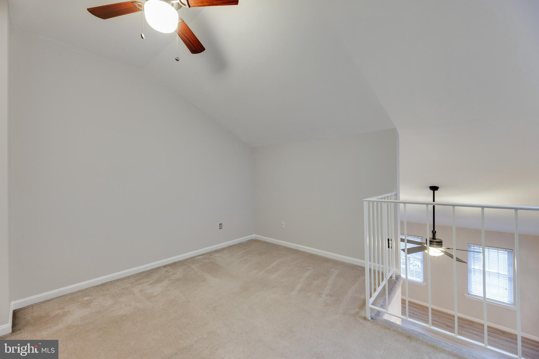 ESSEX HOUSE - Residential