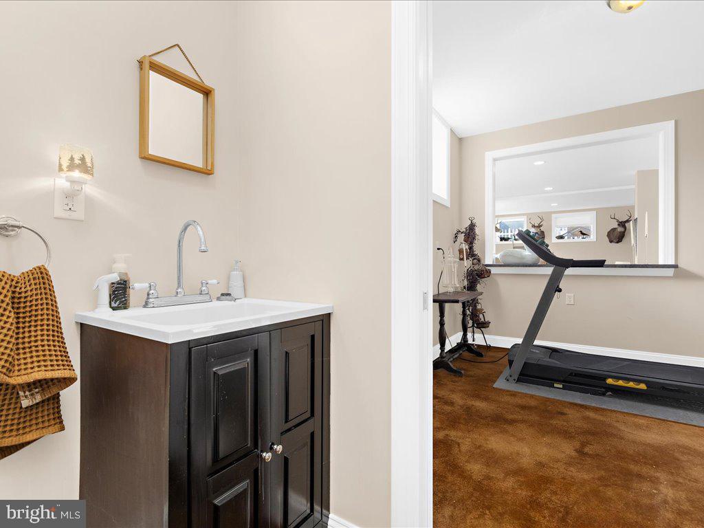 BRIDLE RIDGE - Residential