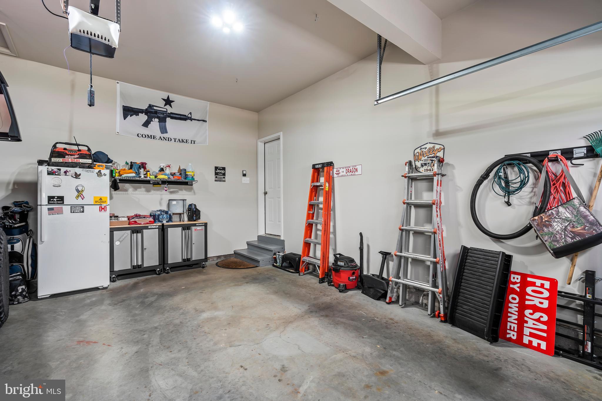 ELMWOOD FARM - Residential