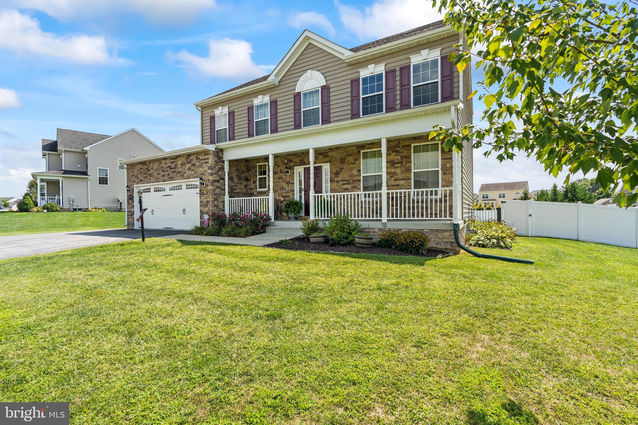 ELMWOOD FARM - Residential